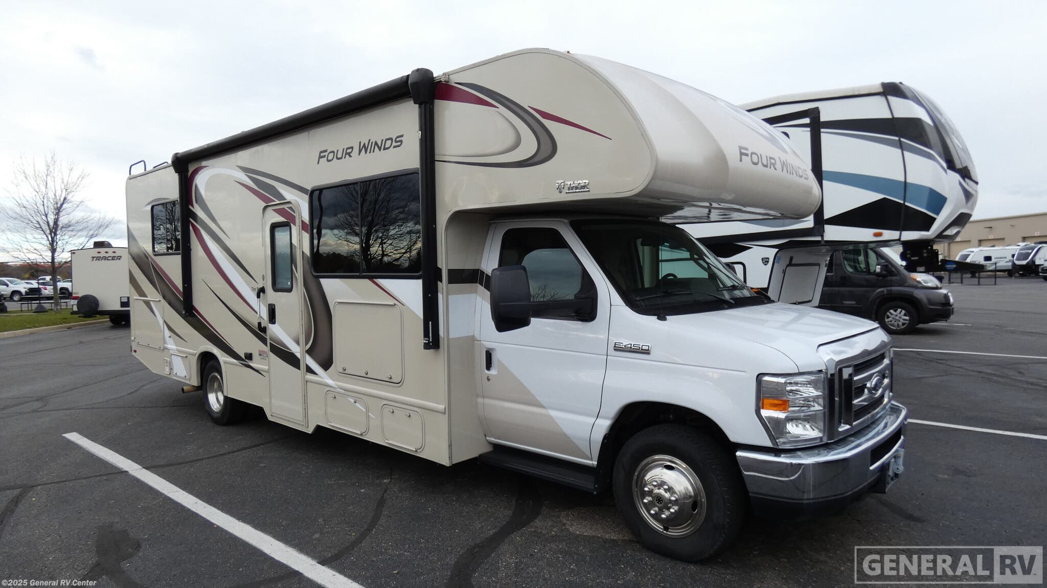 Used 2019 Thor Motor Coach Four Winds 28Z available in Wixom, Michigan