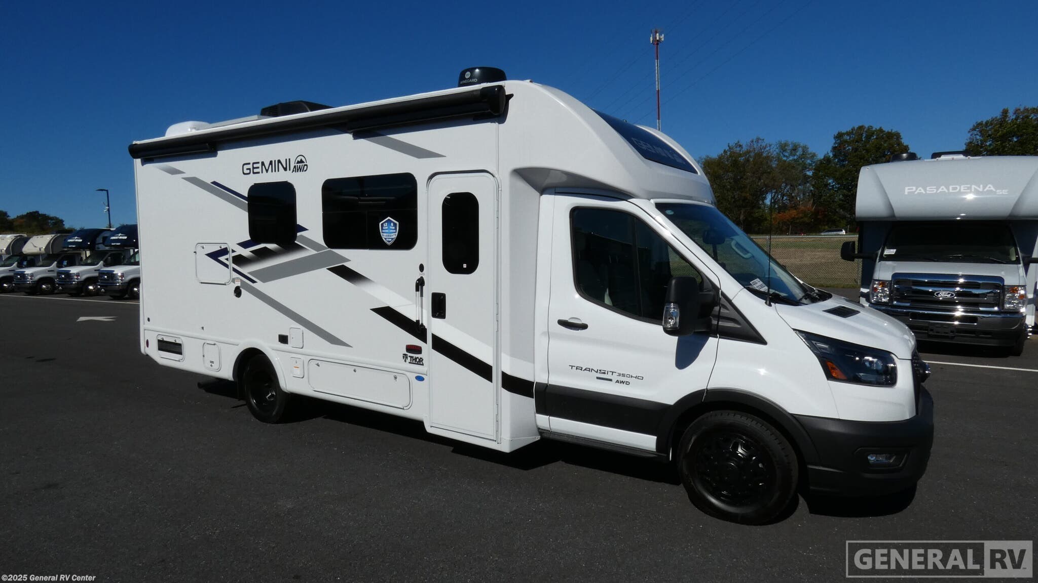 New 2026 Thor Motor Coach Gemini 24JG available in Wixom, Michigan