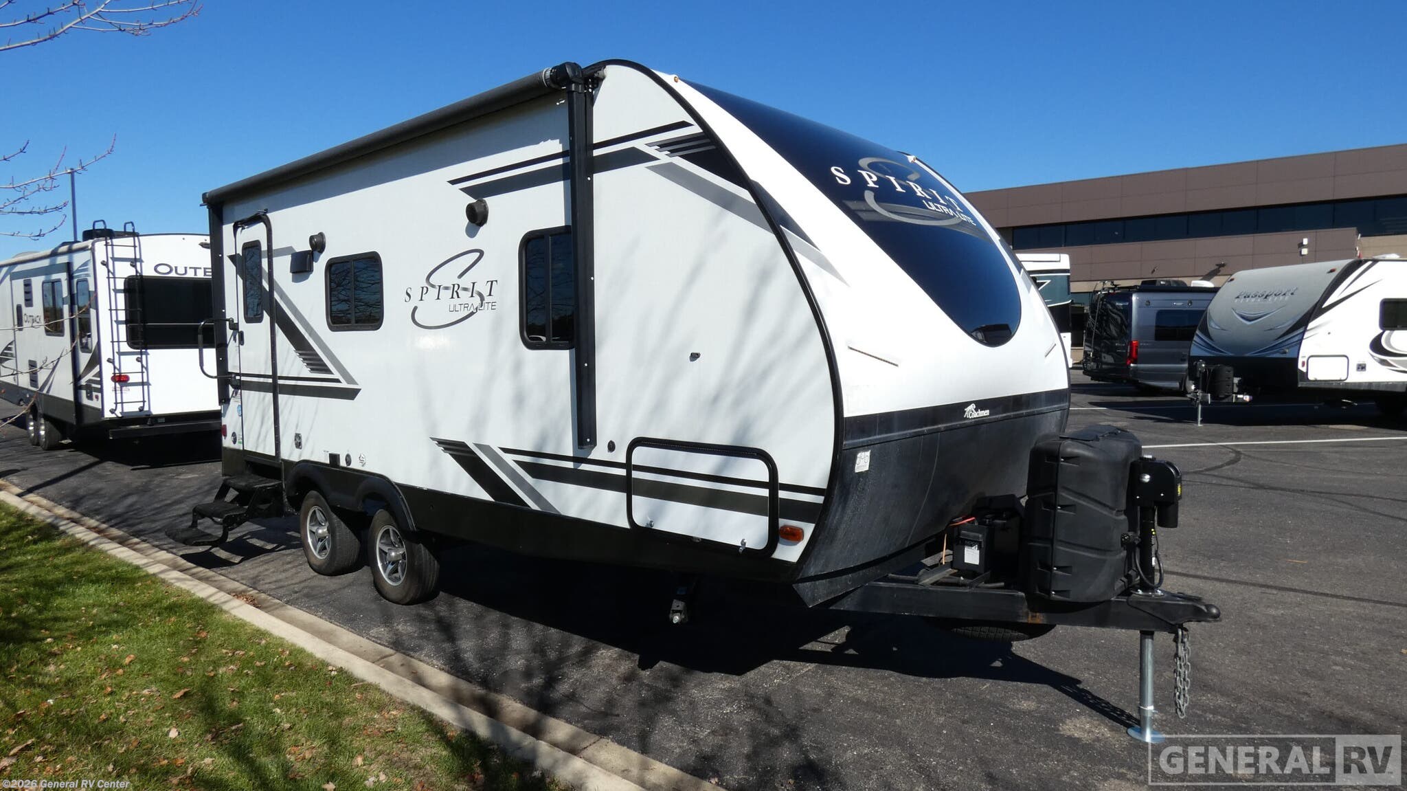 Used 2020 Coachmen Spirit Ultra Lite 1943RB available in Wixom, Michigan