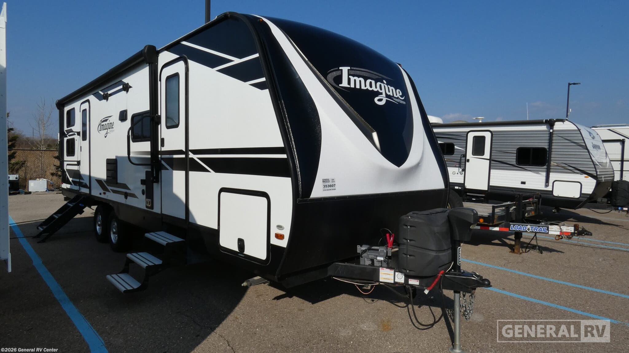 Used 2021 Grand Design Imagine 2800BH available in Wixom, Michigan