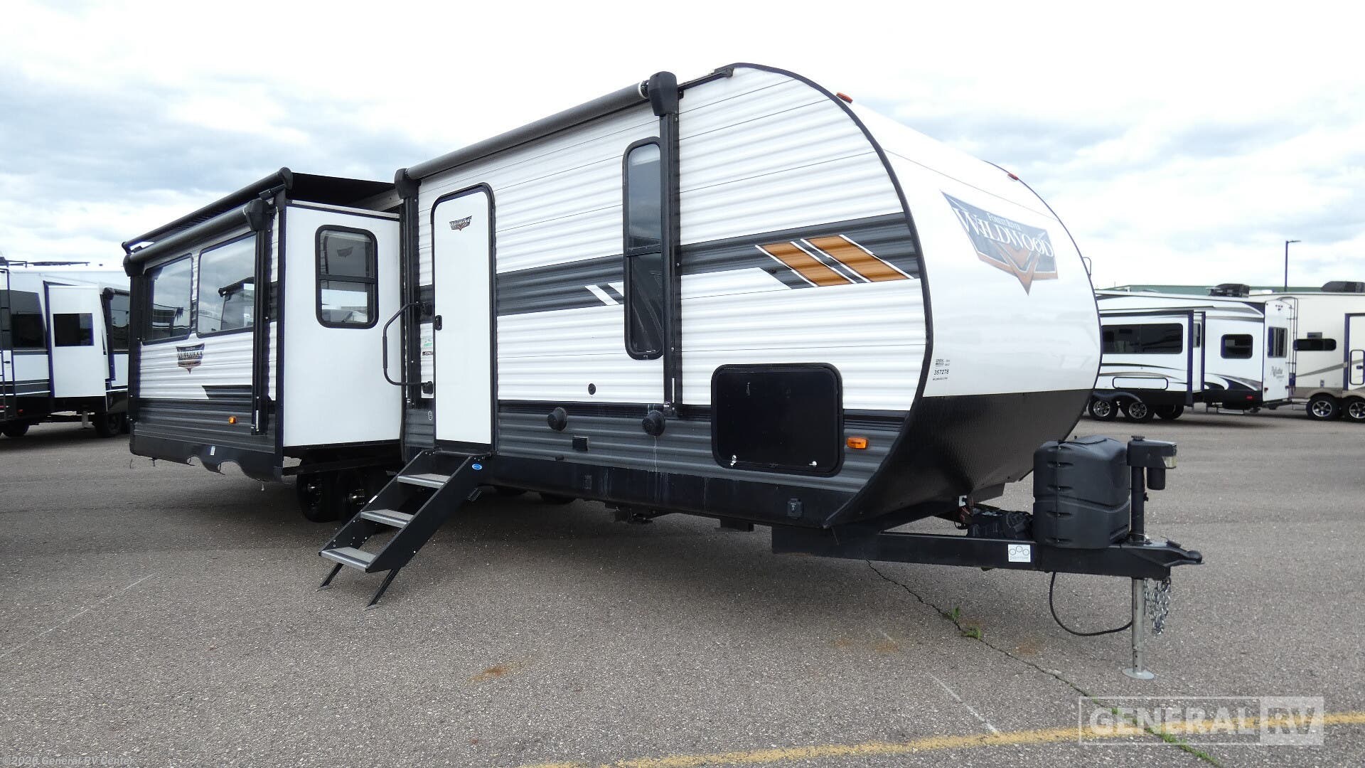 Used 2021 Forest River Wildwood 27RE available in Wixom, Michigan