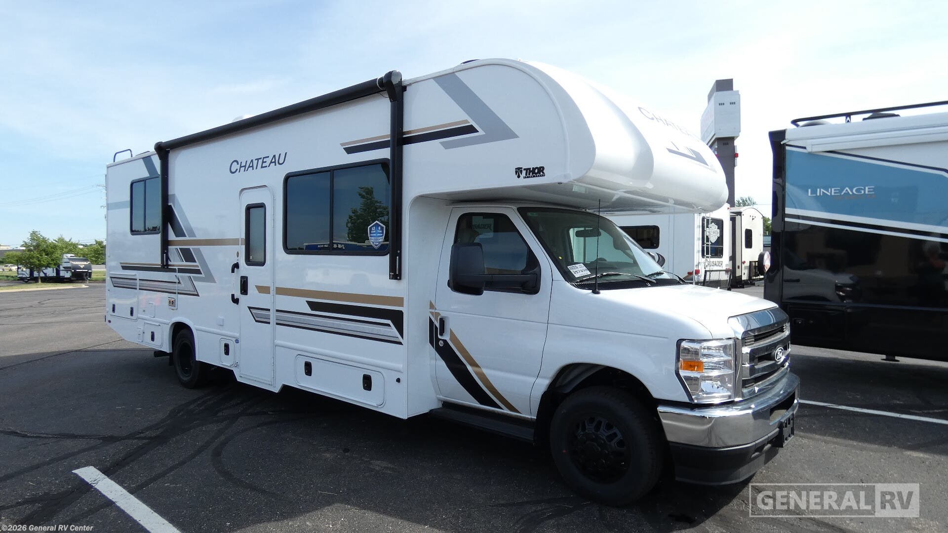 New 2027 Thor Motor Coach Chateau 28Z available in Wixom, Michigan