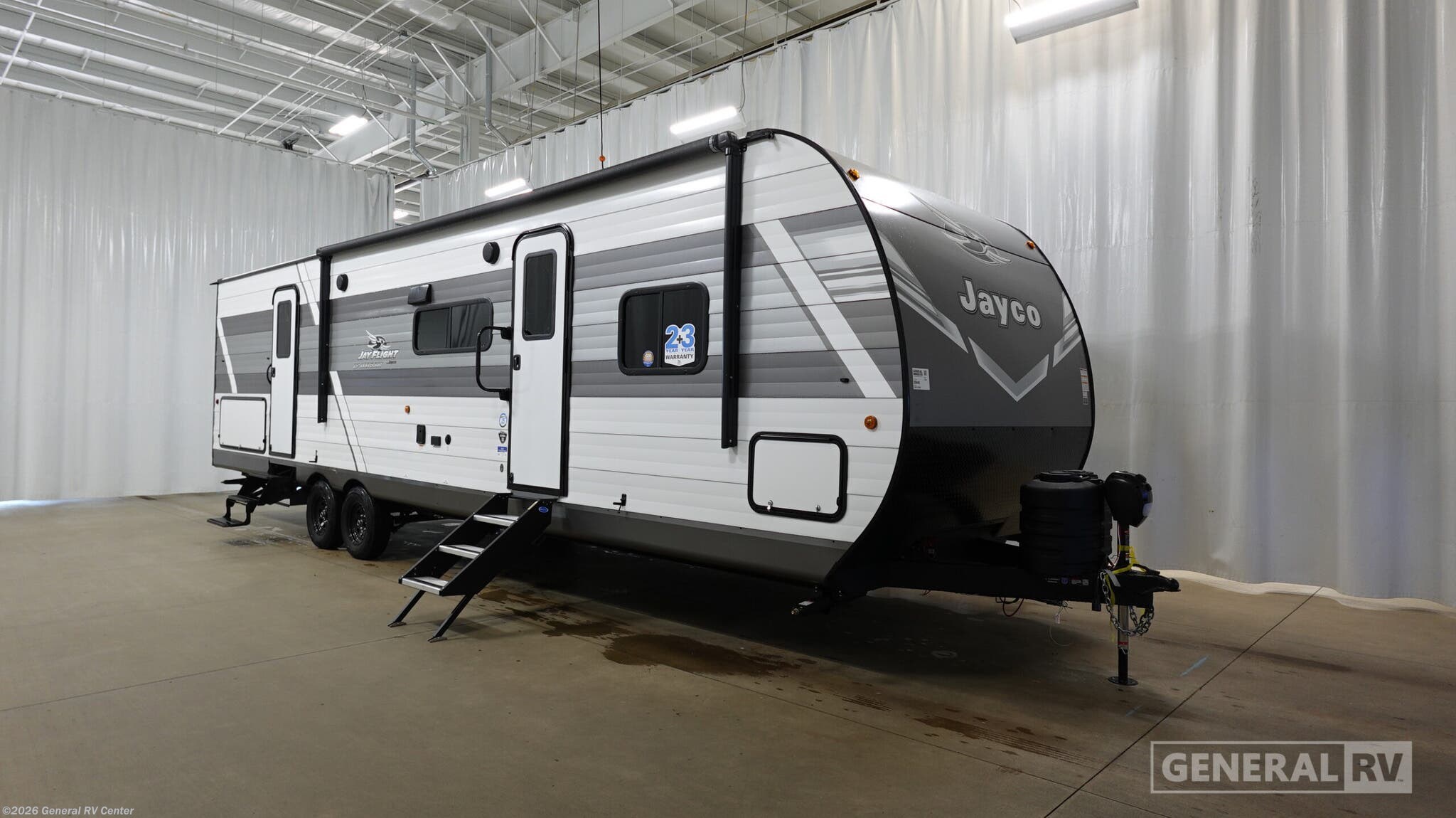New 2026 Jayco Jay Flight SLX 321BDS available in Wixom, Michigan