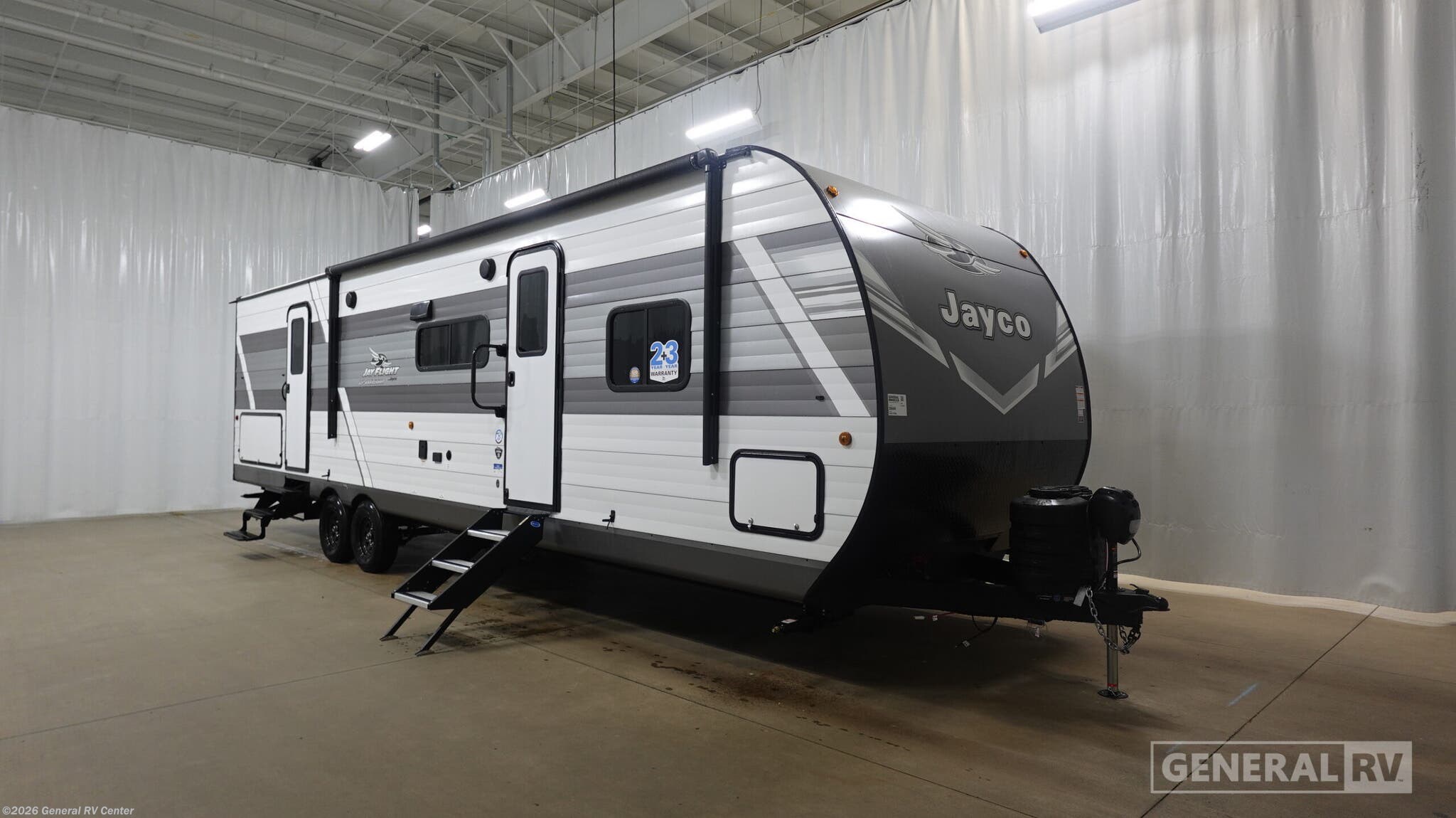 New 2026 Jayco Jay Flight SLX 321BDS available in Wixom, Michigan