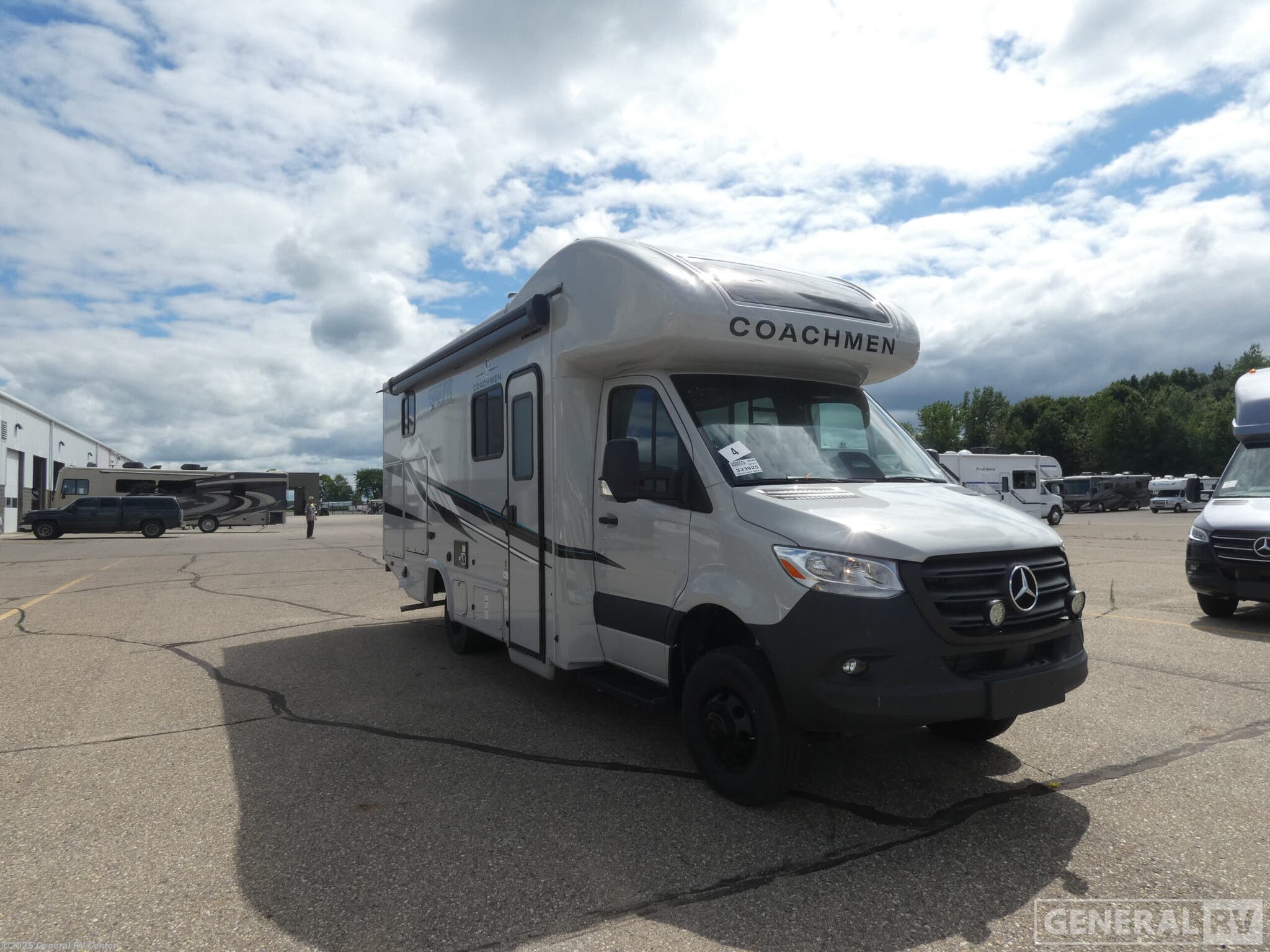 New 2026 Coachmen Cross Trail 26TB available in Birch Run, Michigan