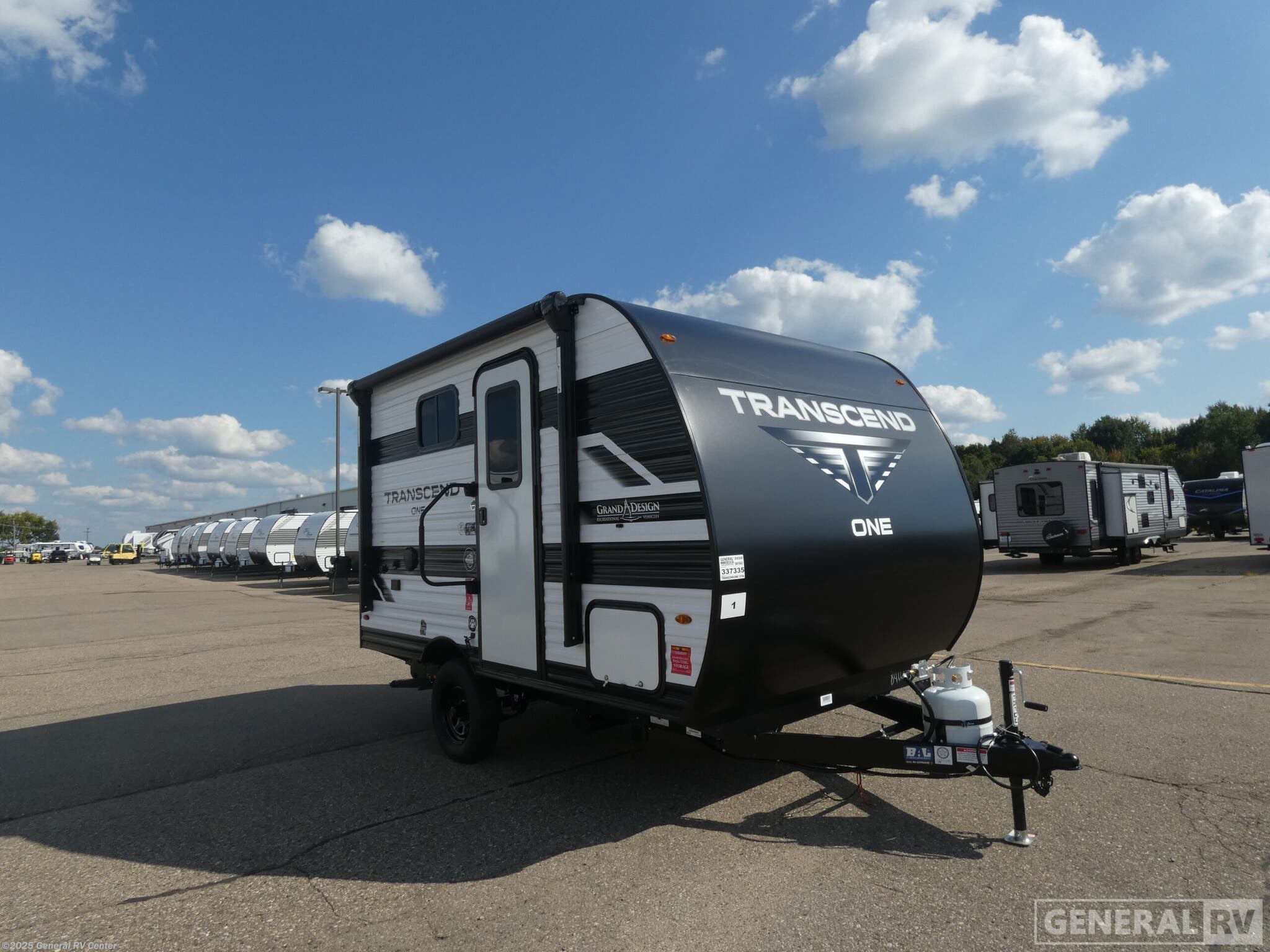 New 2026 Grand Design  TRANSCEND-ONE 131DL available in Birch Run, Michigan