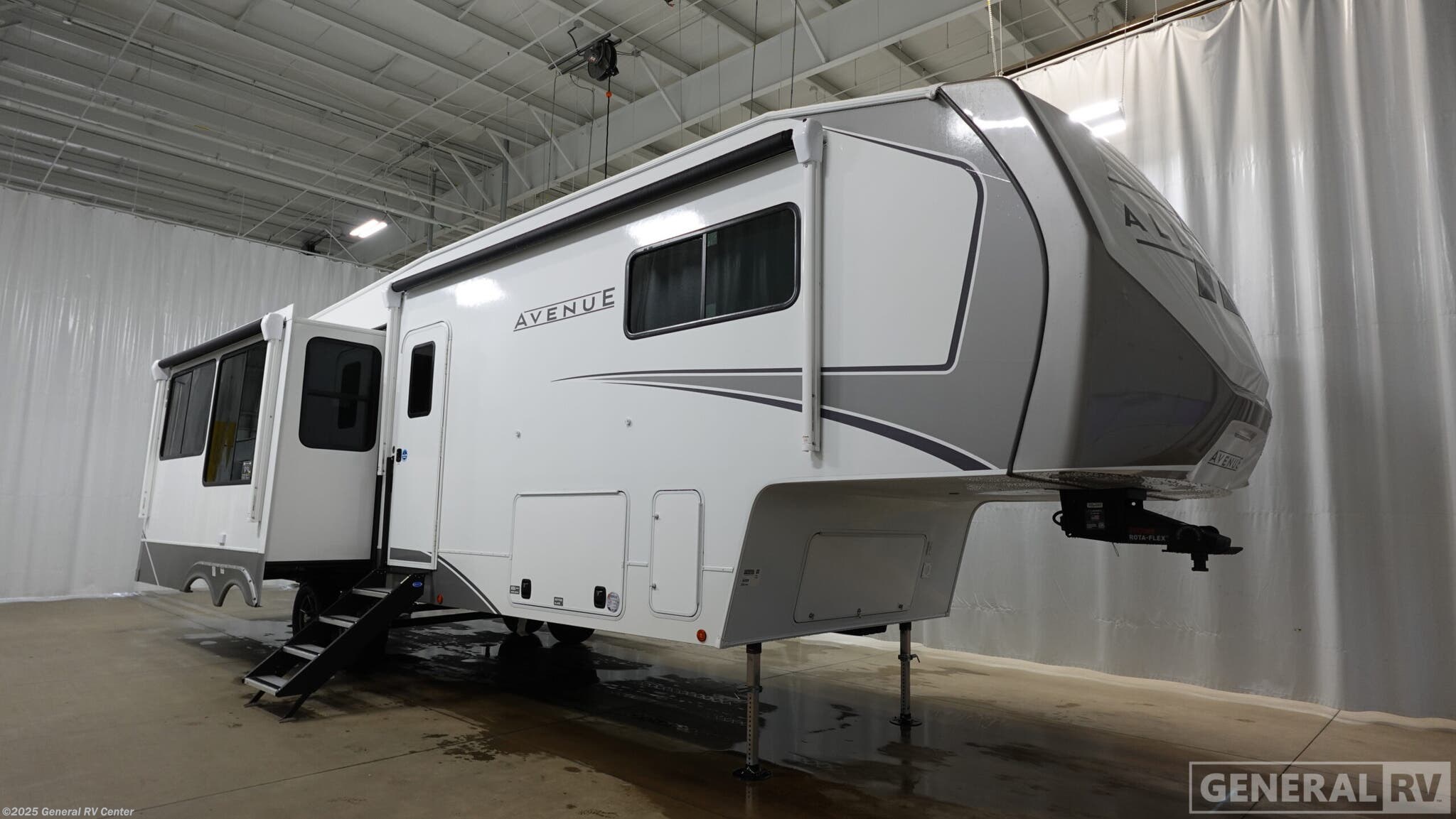 New 2026 Alliance RV Avenue 32RLS available in Birch Run, Michigan