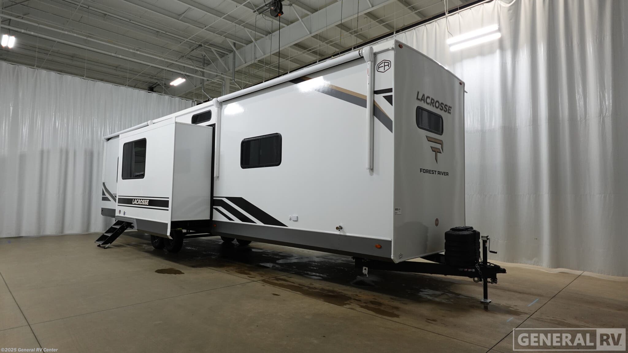 New 2026 Prime Time LaCrosse 44PARK available in Birch Run, Michigan