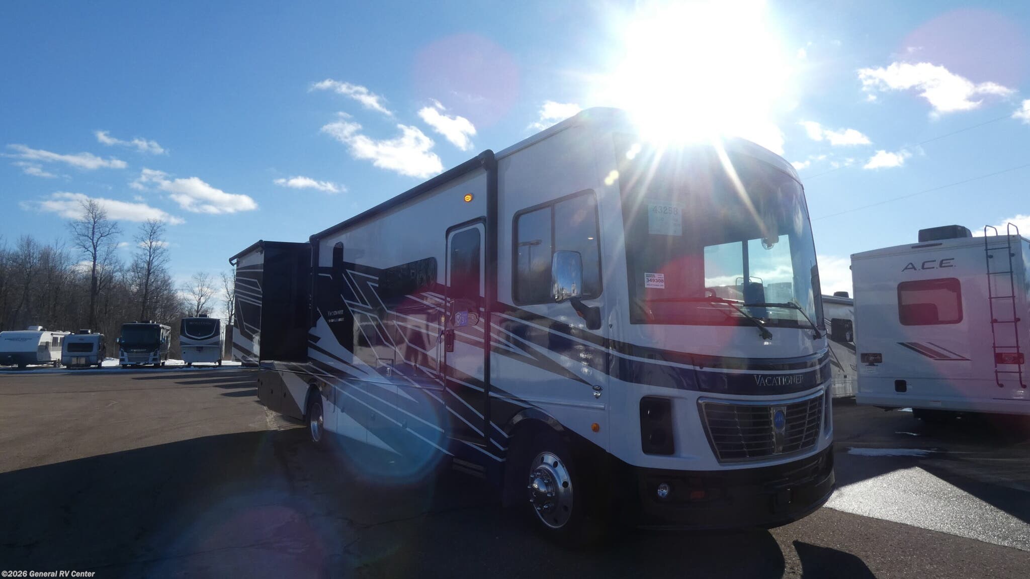 New 2026 Holiday Rambler Vacationer 35K available in Birch Run, Michigan