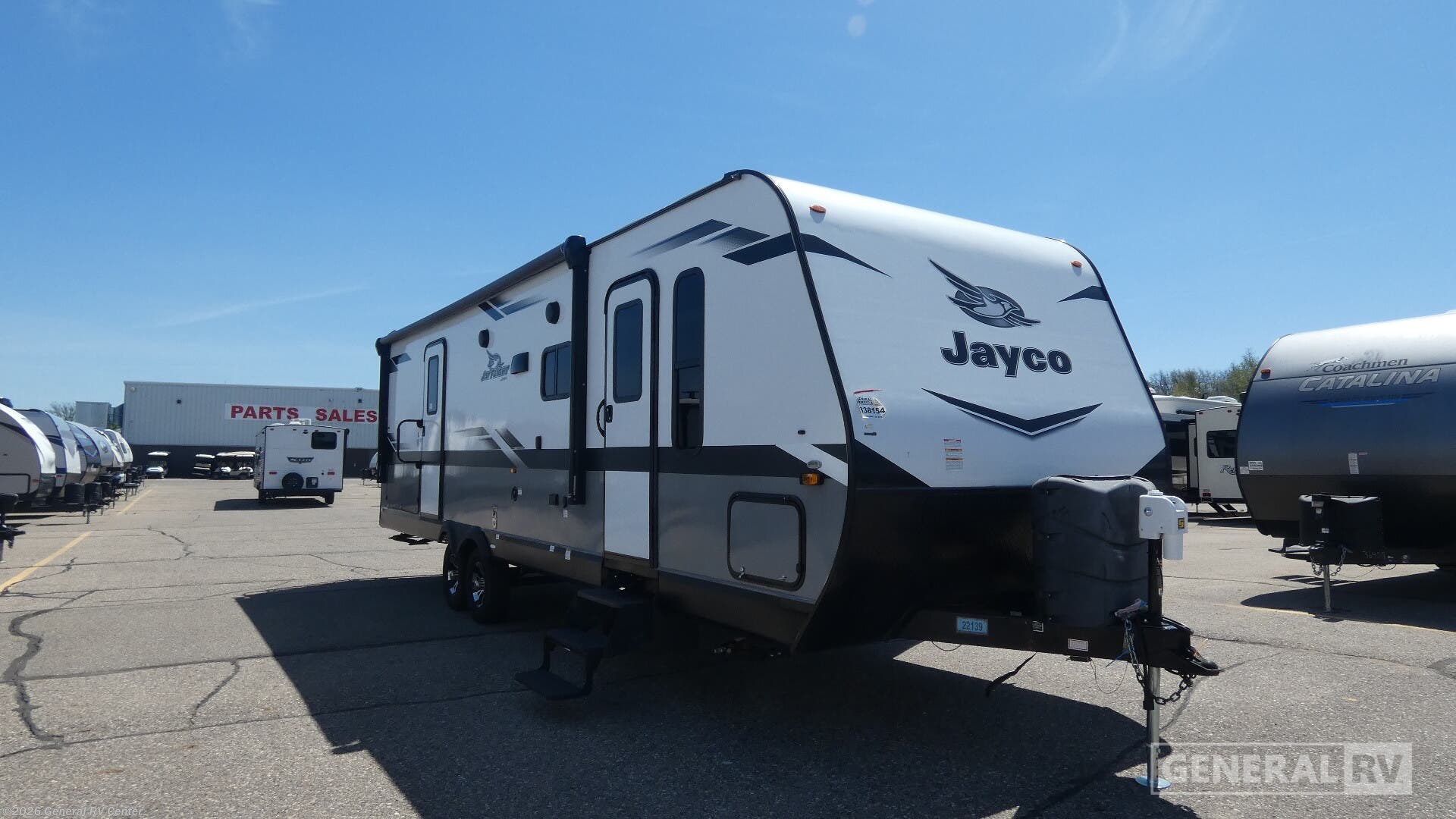 Used 2022 Jayco Jay Flight 28BHS available in Birch Run, Michigan
