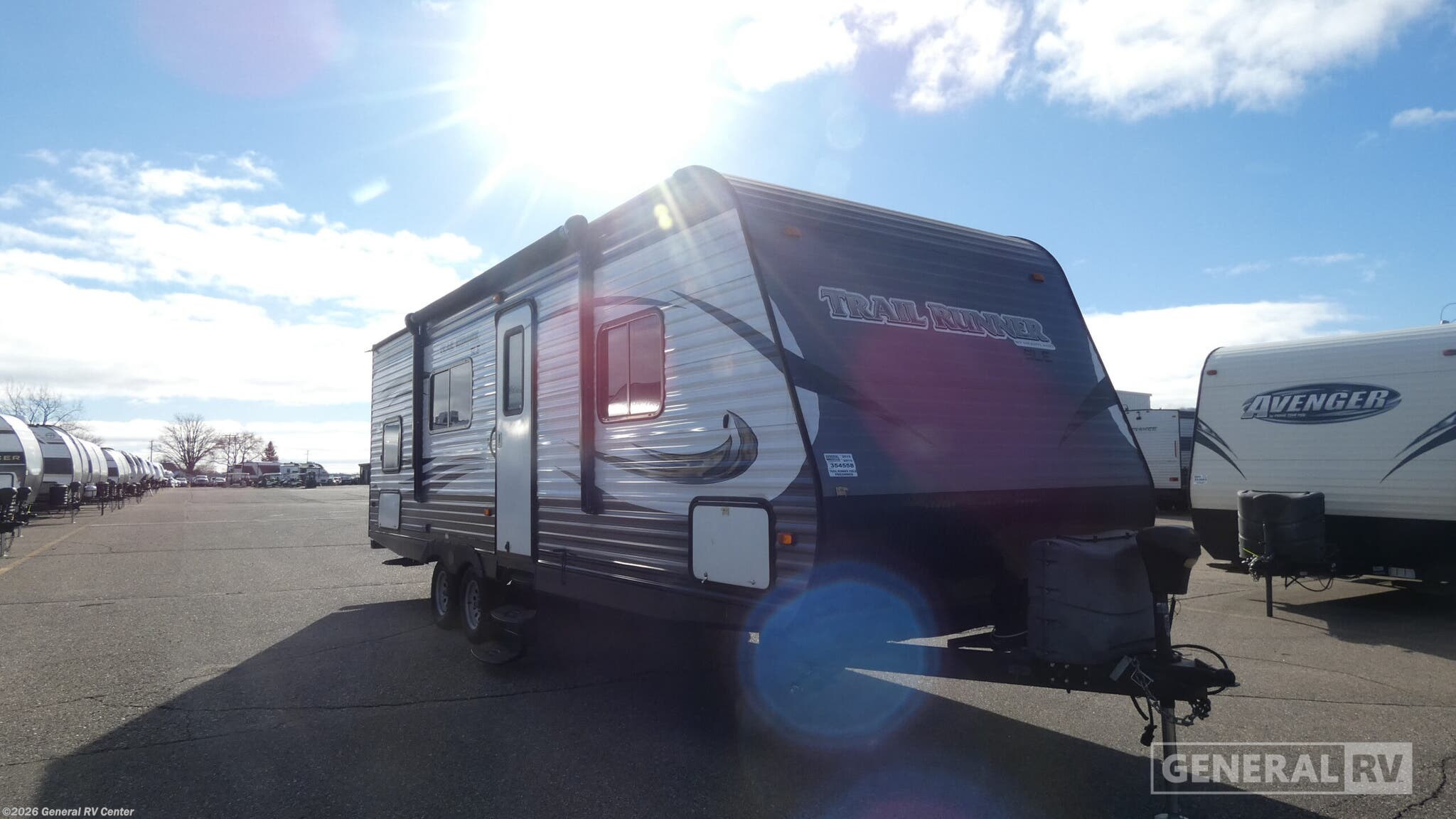 Used 2016 Heartland Trail Runner 25 SLE available in Birch Run, Michigan