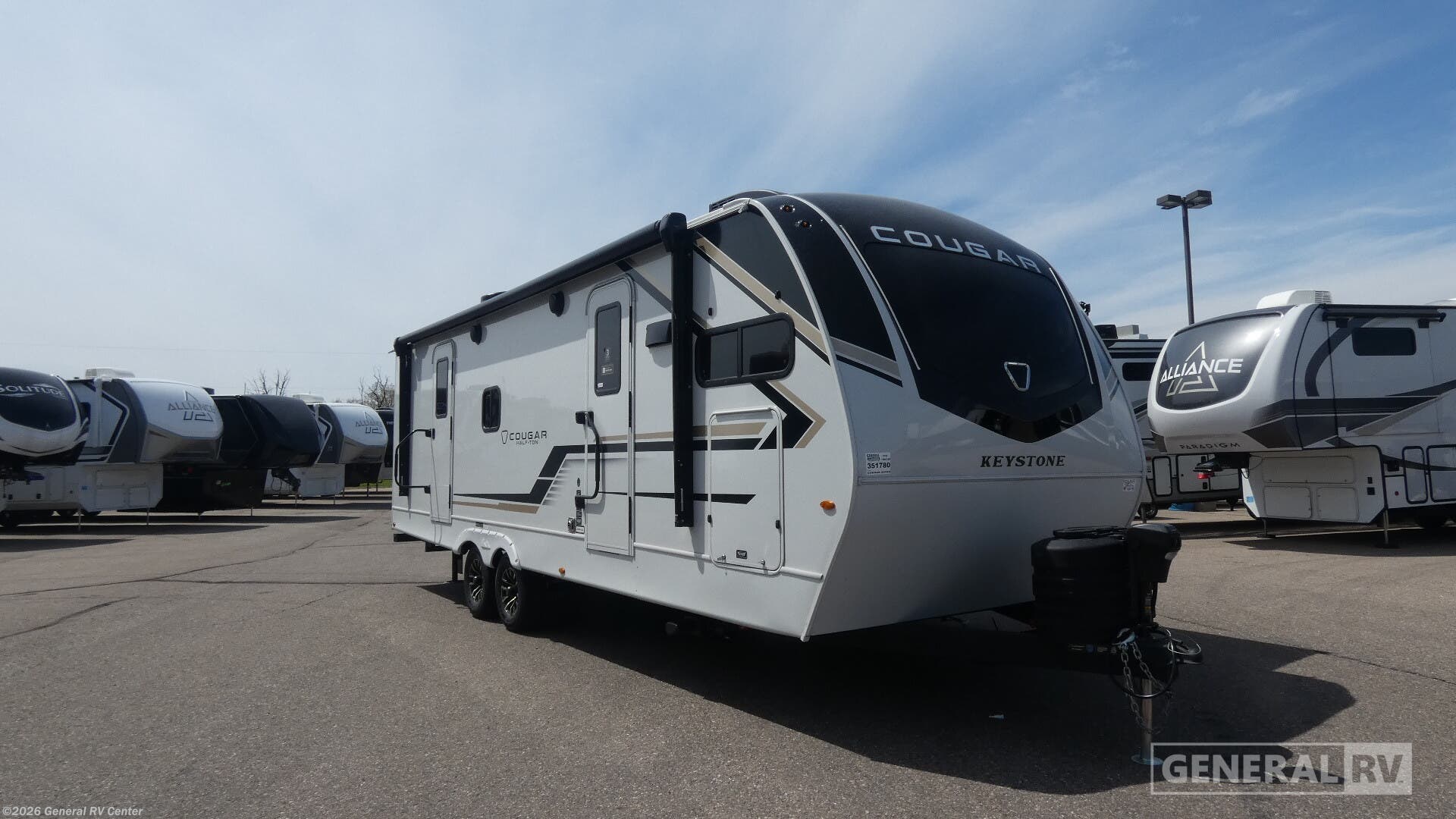 New 2026 Keystone Cougar Half Ton 25FKD available in Birch Run, Michigan