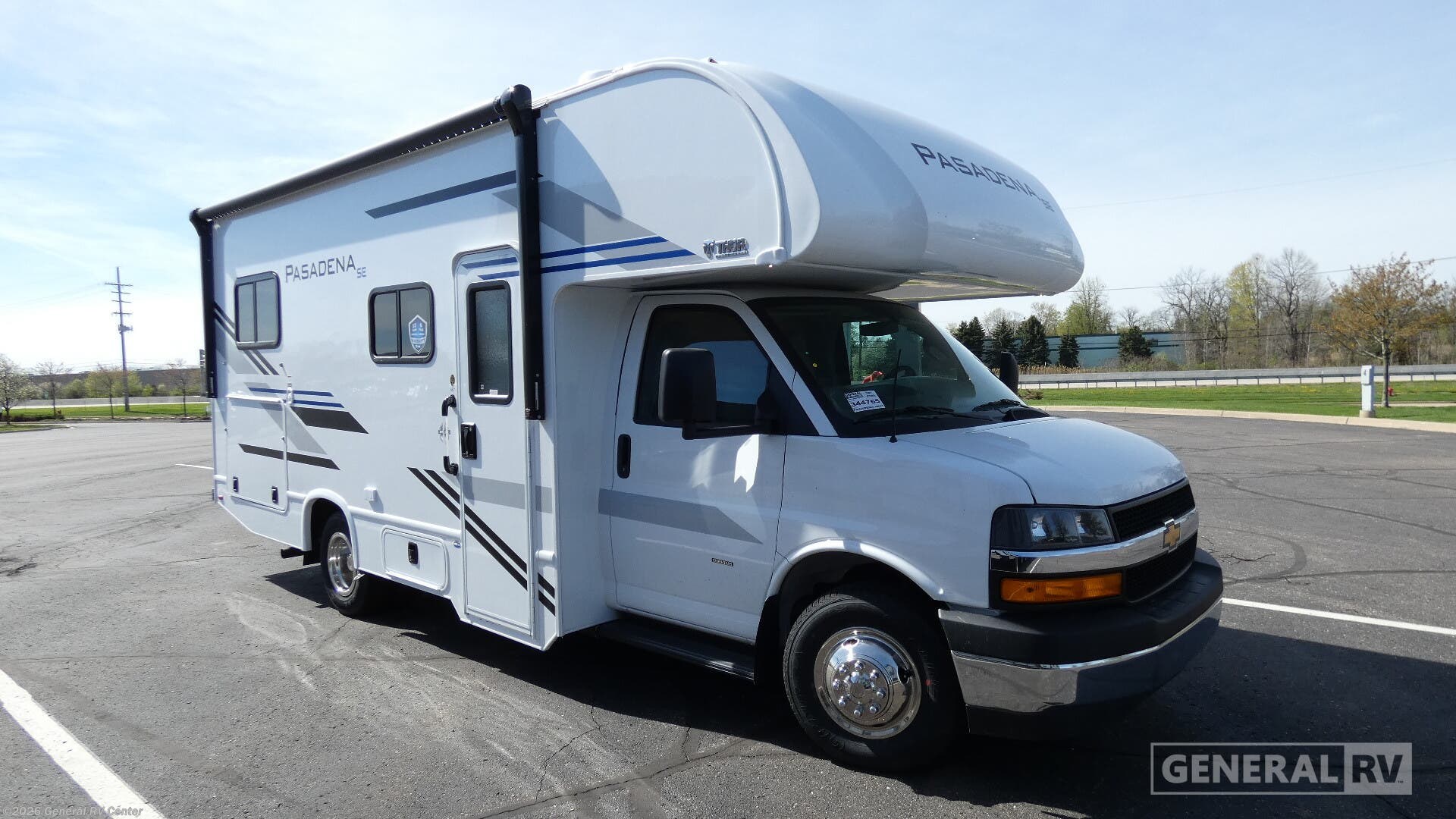 New 2027 Thor Motor Coach Pasadena SE SE21 Chevy available in Birch Run, Michigan