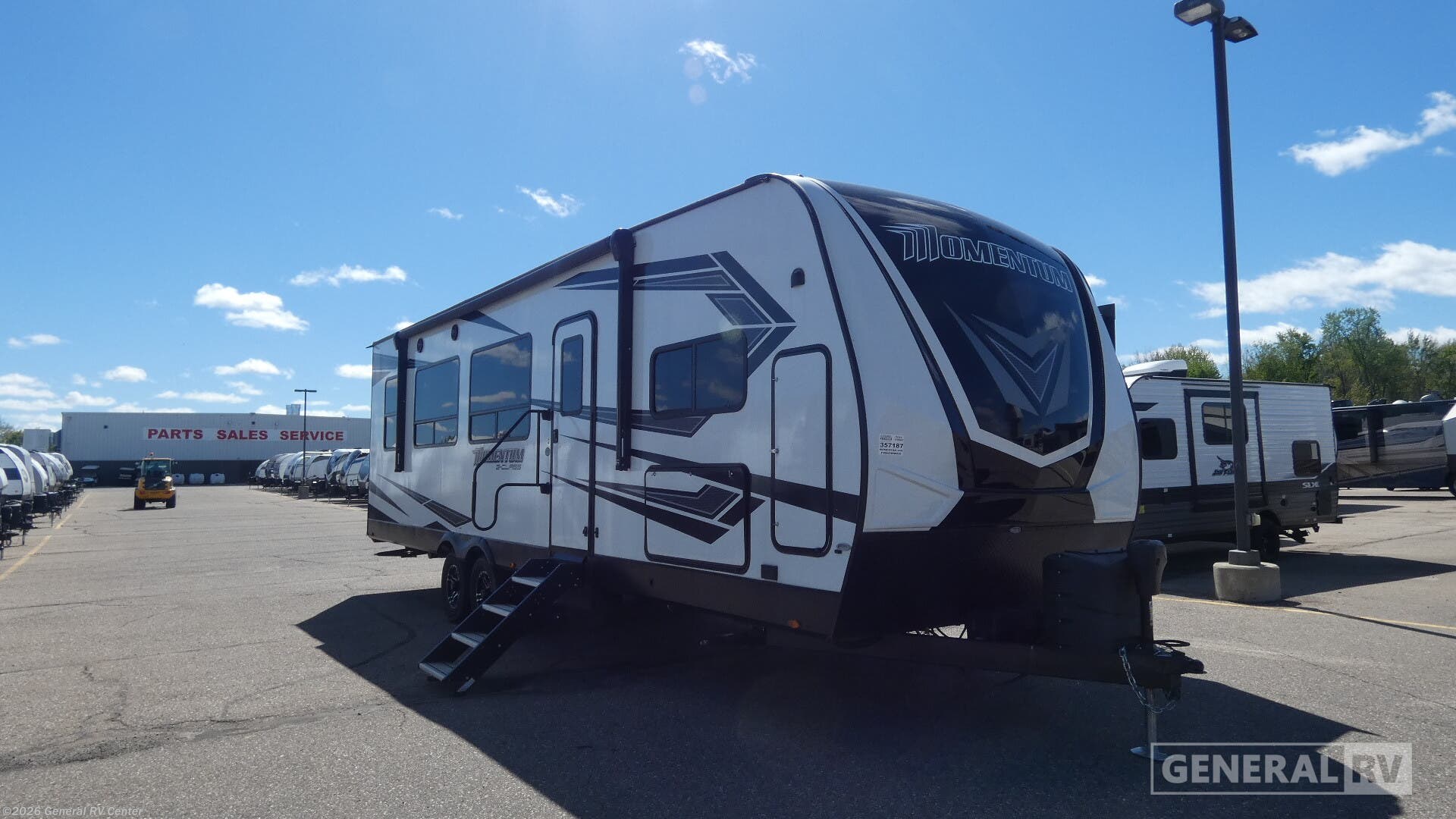 Used 2022 Grand Design Momentum G-Class 28G available in Birch Run, Michigan