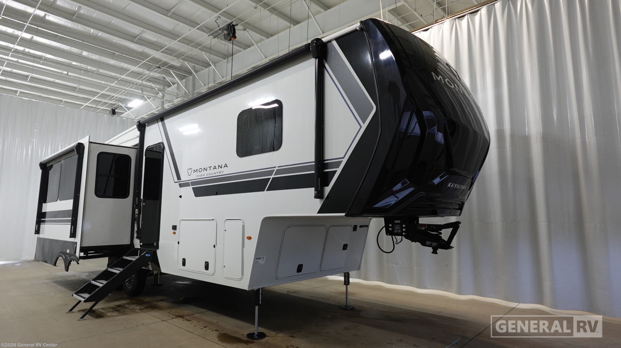 New 2026 Keystone Montana 290RL-HC available in Birch Run, Michigan