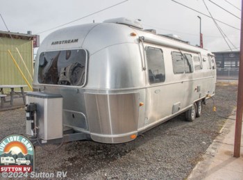 Used 2015 Airstream Flying Cloud 30FB Bunk available in Eugene, Oregon