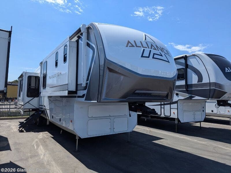New 2025 Alliance RV Paradigm 382RK available in Colton, California