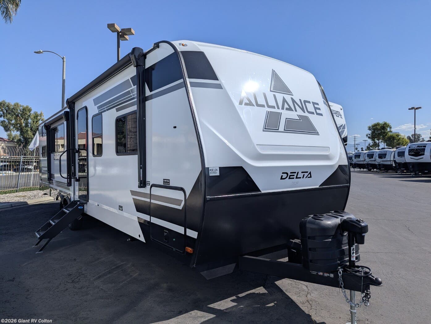 New 2026 Alliance RV Delta 321BH available in Colton, California