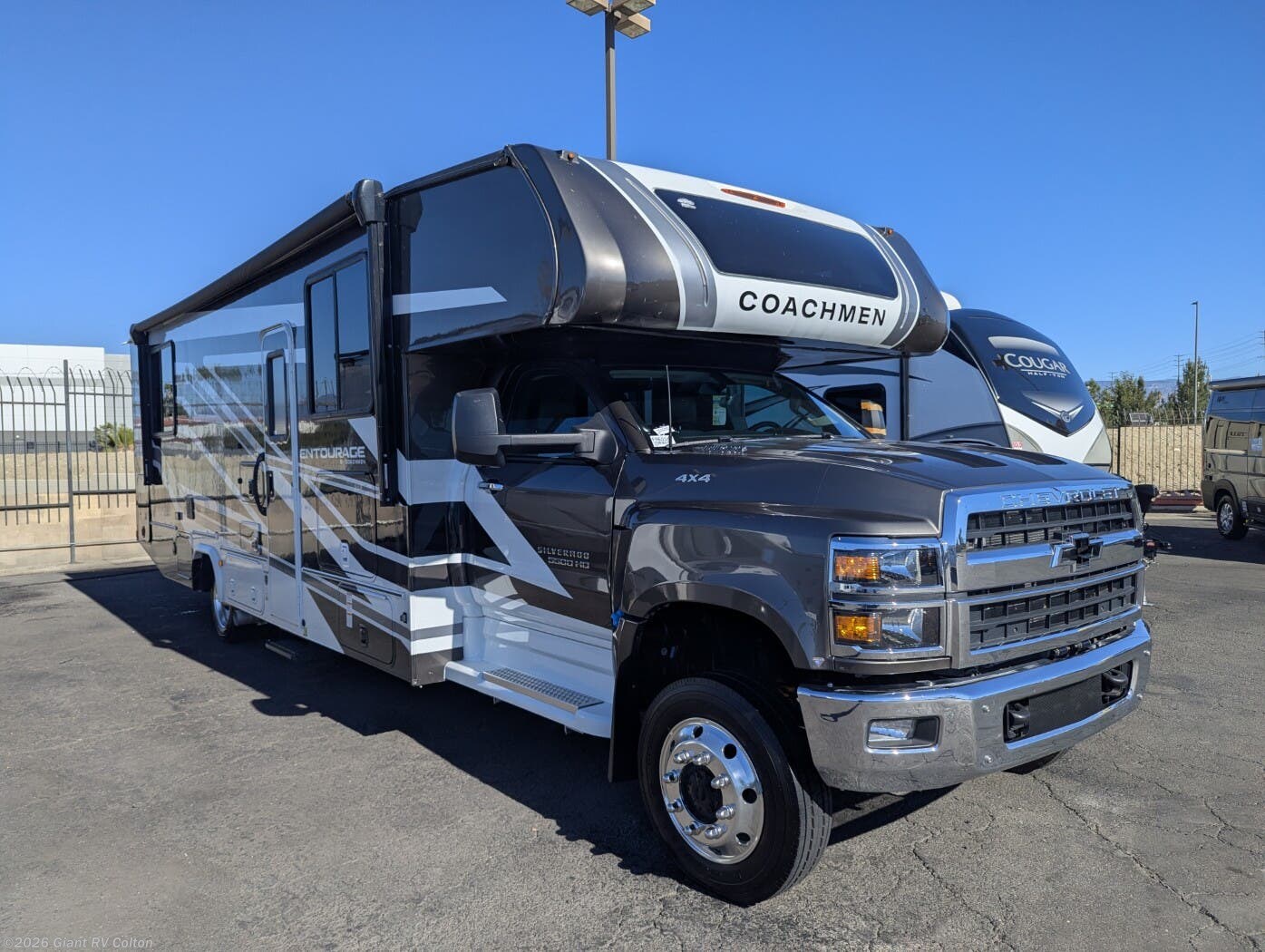 New 2026 Coachmen Entourage 320LV available in Colton, California