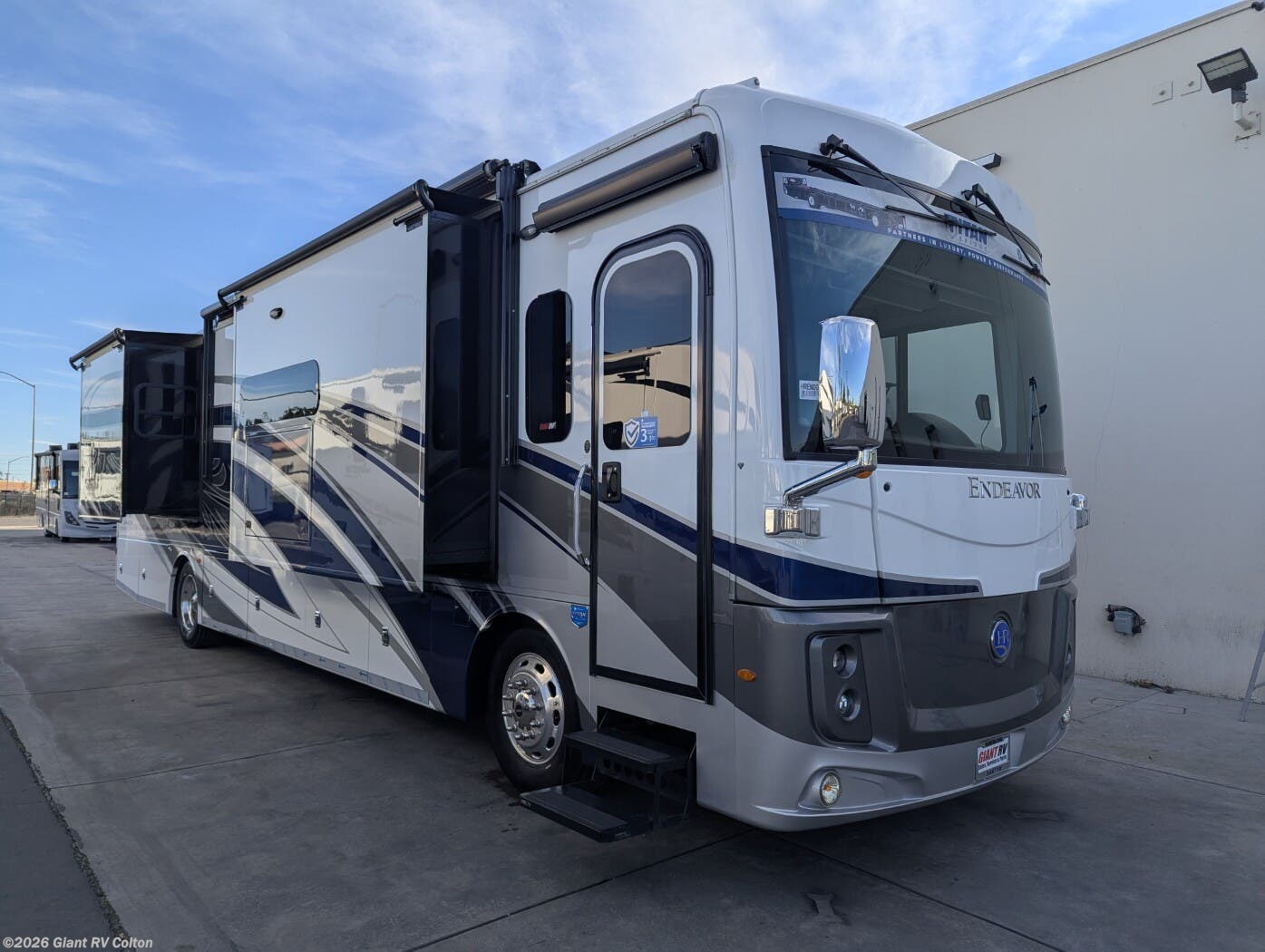 New 2024 Holiday Rambler Endeavor 38N available in Colton, California