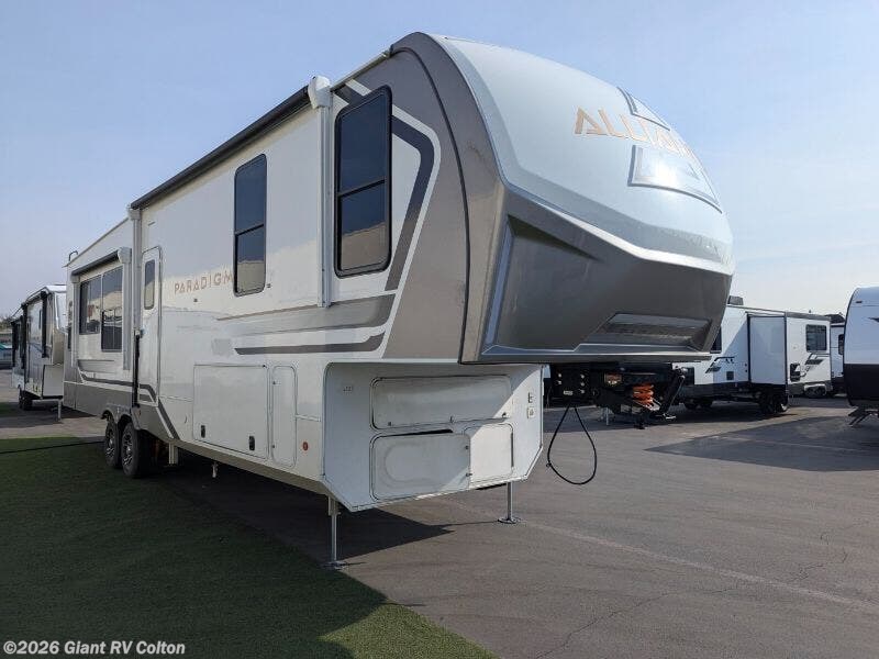 New 2025 Alliance RV Paradigm 340RL available in Colton, California