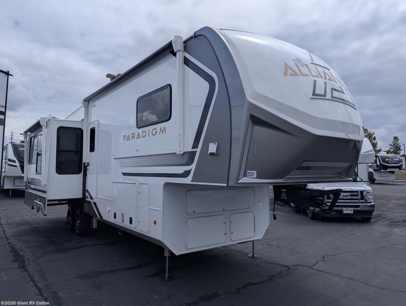 New 2026 Alliance RV Paradigm 310RL available in Colton, California