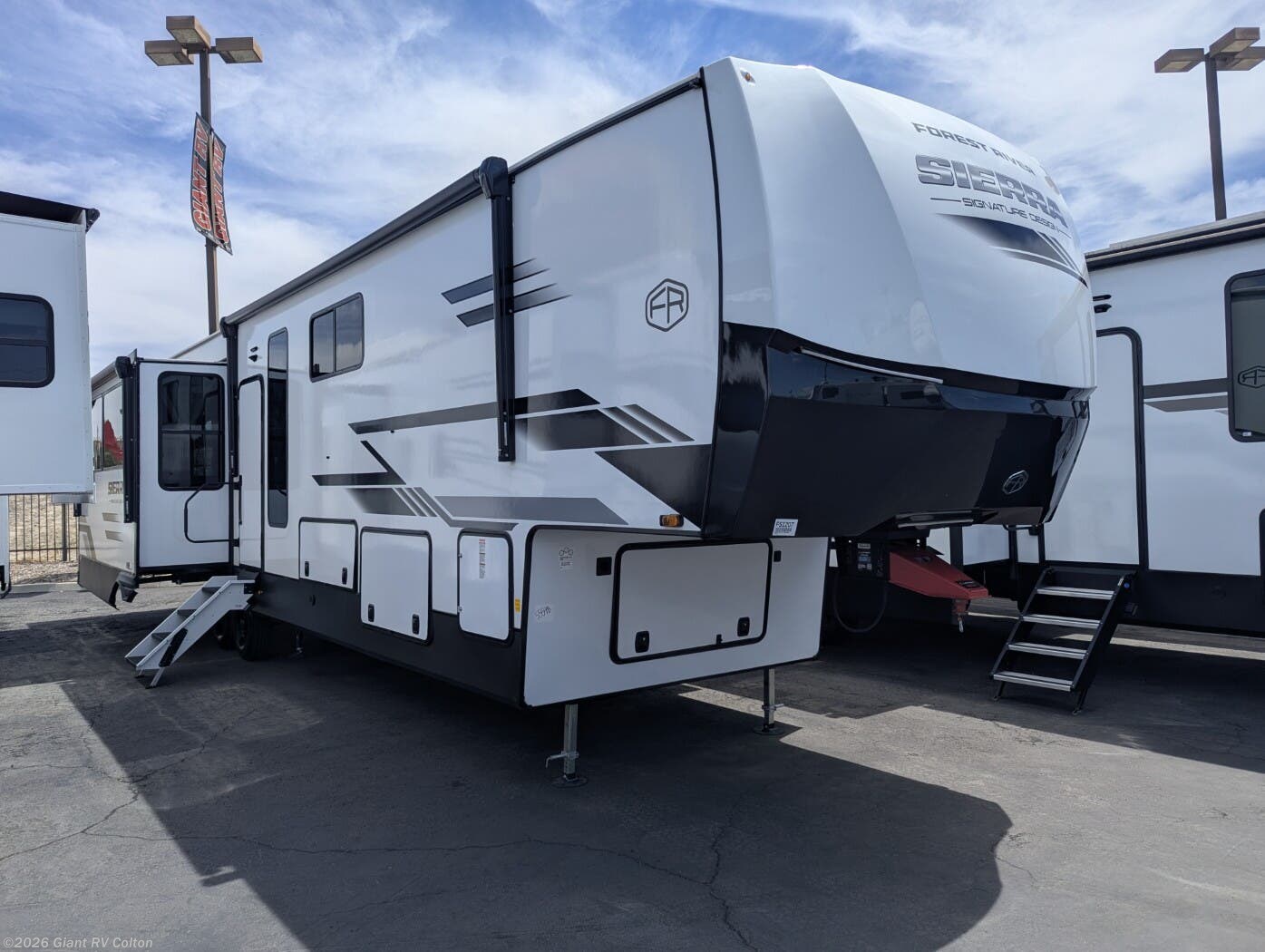 New 2027 Forest River Sierra 3900HBLR available in Colton, California