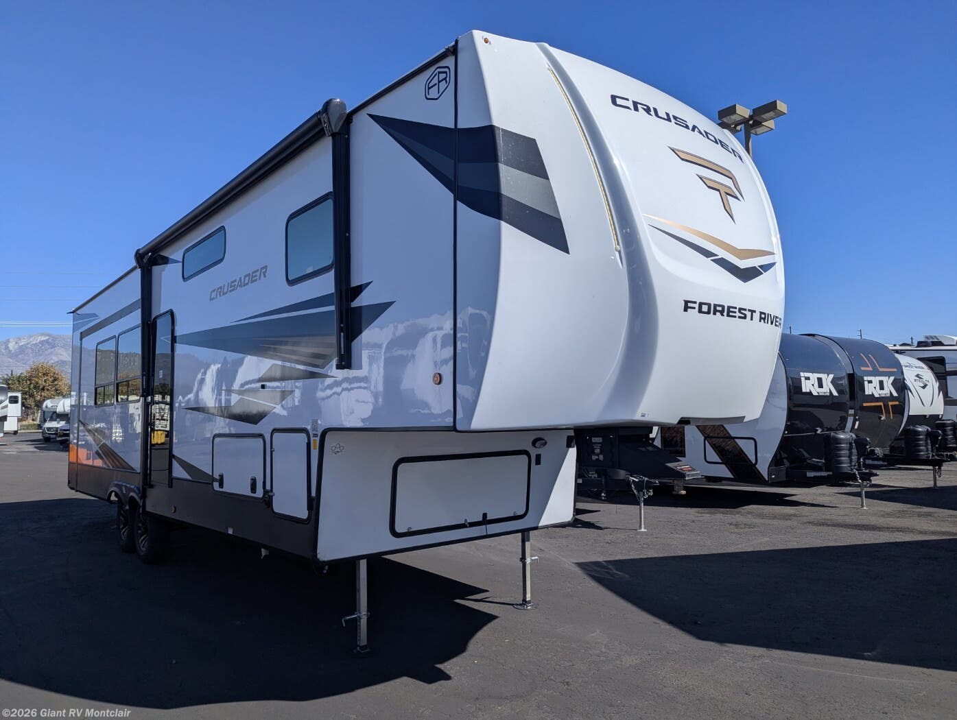 New 2026 Prime Time Crusader KING33 available in Montclair, California