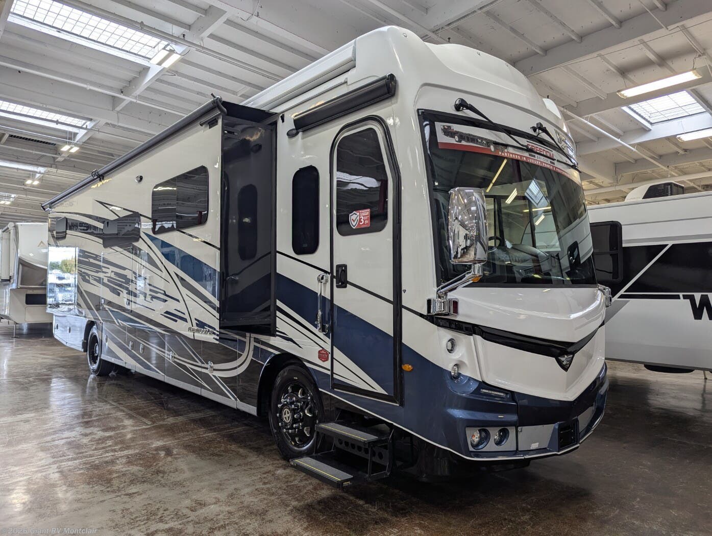 New 2026 Fleetwood Discovery LXE 40M available in Montclair, California
