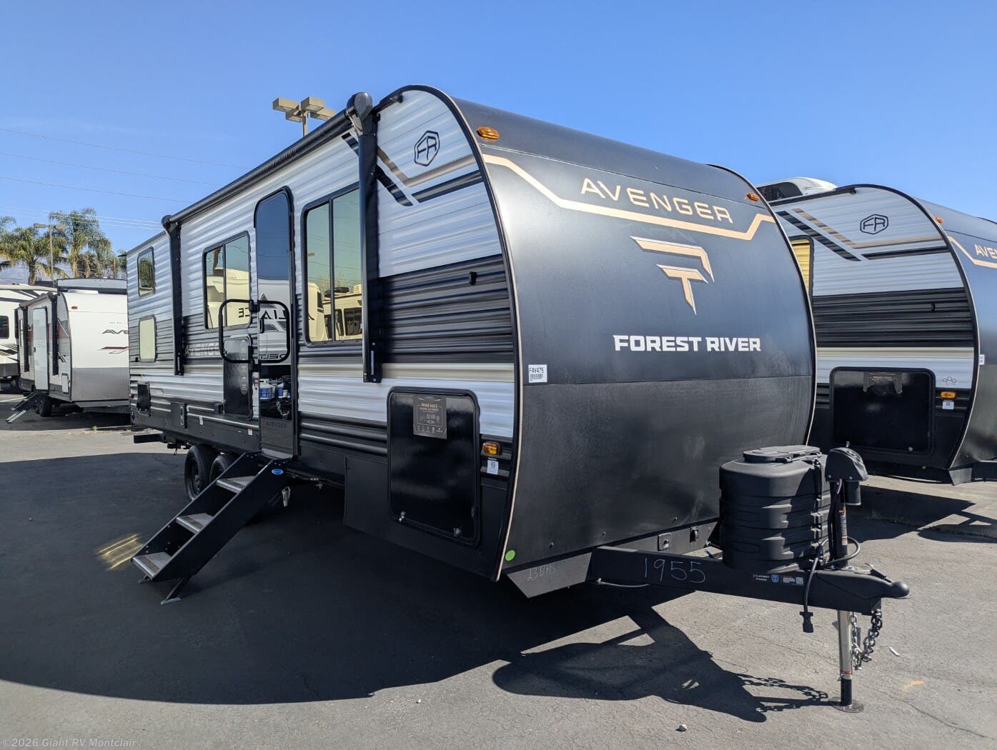 New 2026 Prime Time Avenger 23BHS available in Montclair, California
