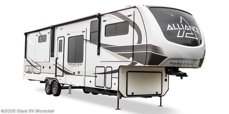 Used 2024 Alliance RV Paradigm 395DS available in Montclair, California