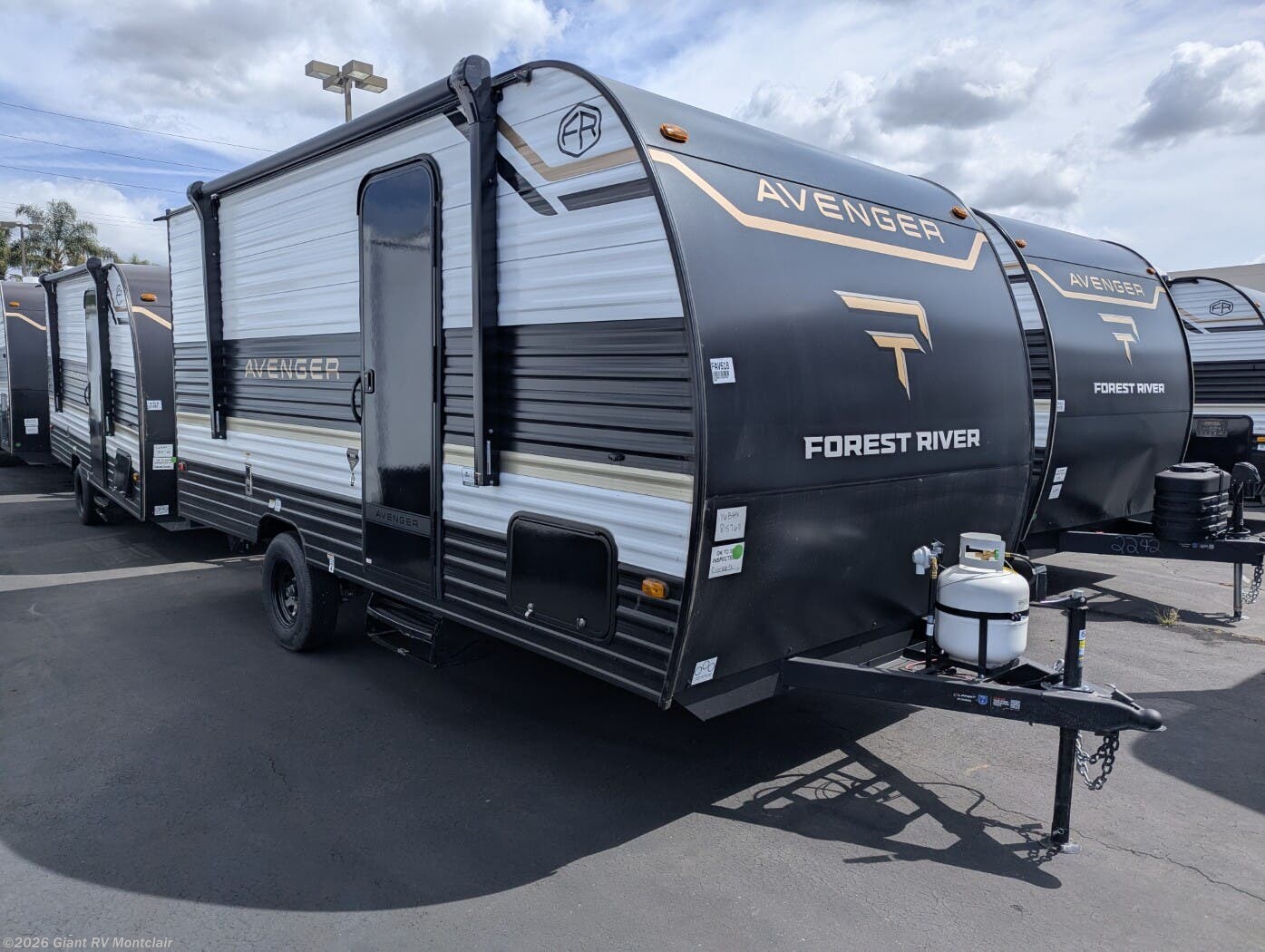 New 2026 Prime Time Avenger 16BHX available in Montclair, California