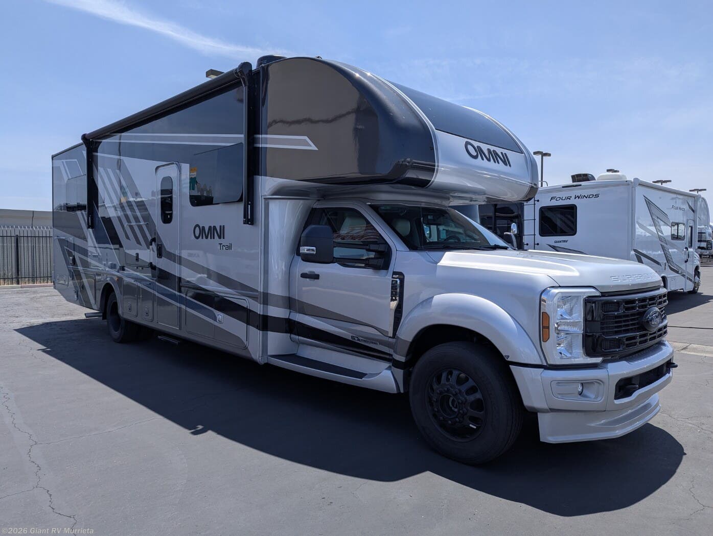 New 2026 Thor Motor Coach Omni Trail L35 available in Murrieta, California