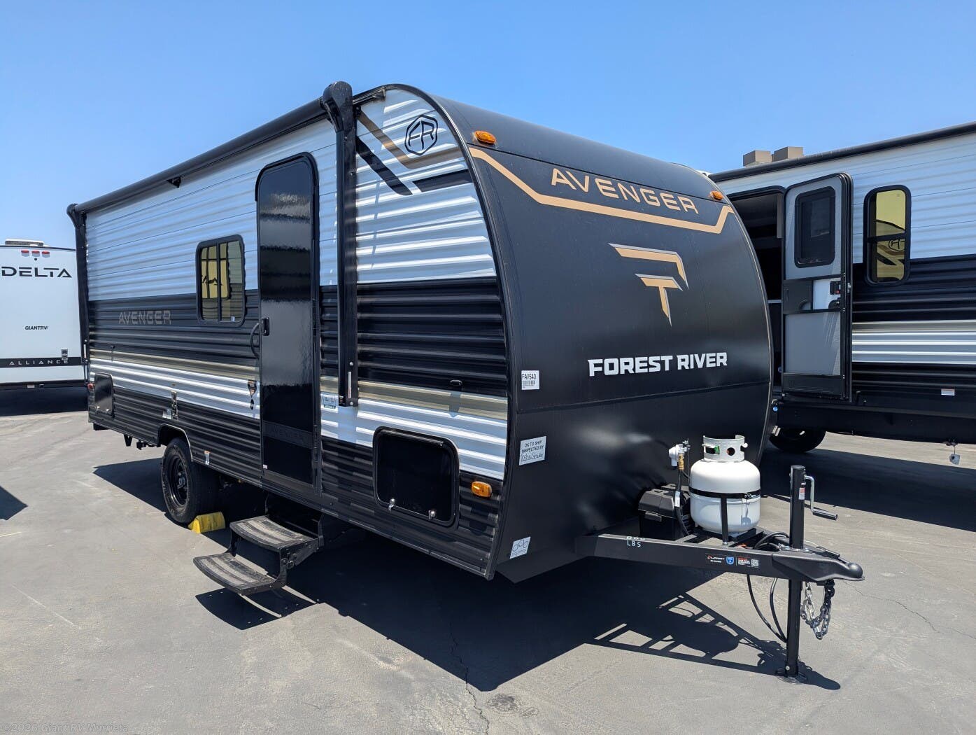 New 2026 Prime Time Avenger 18DBS available in Murrieta, California