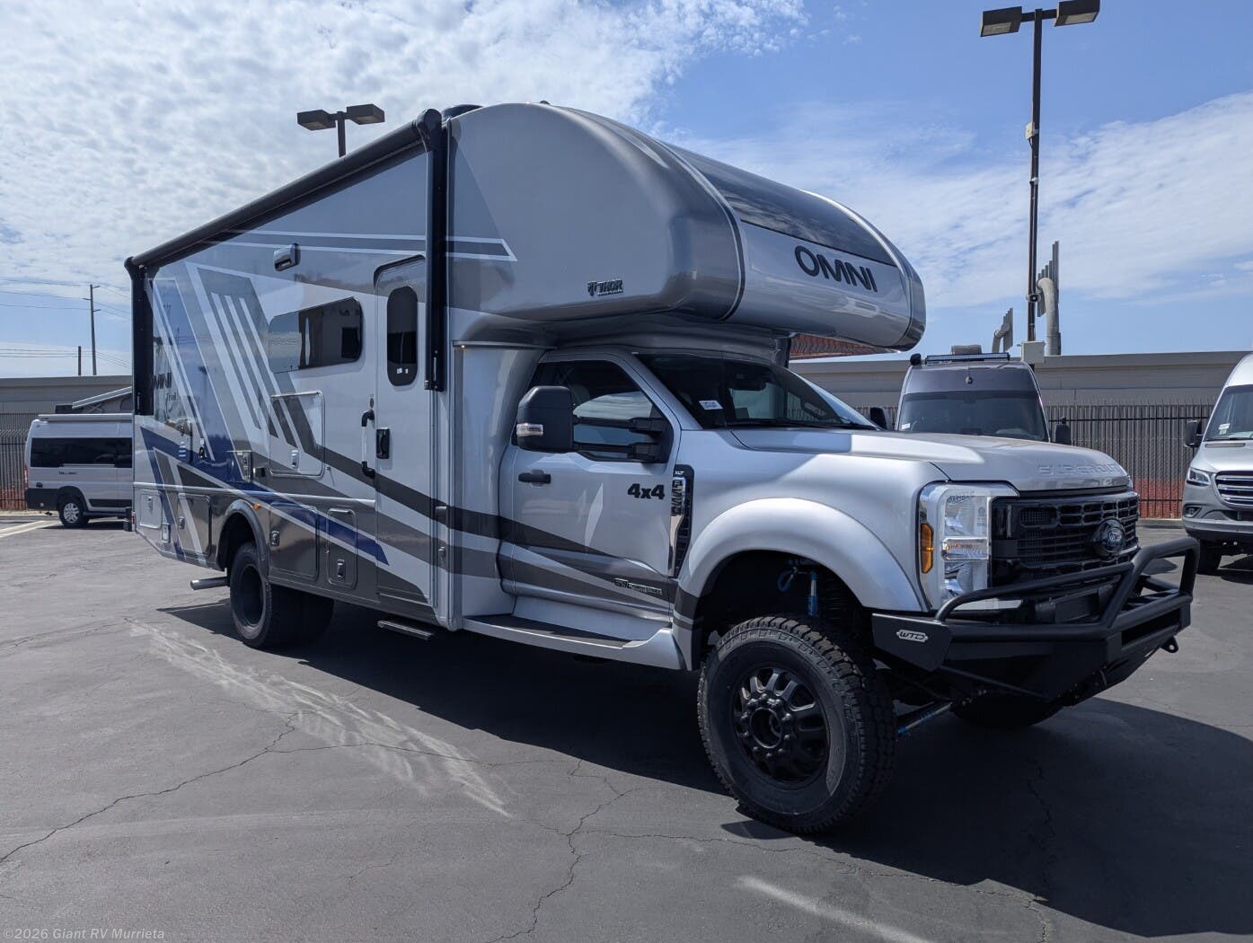 New 2026 Thor Motor Coach Omni Trail S29 available in Murrieta, California