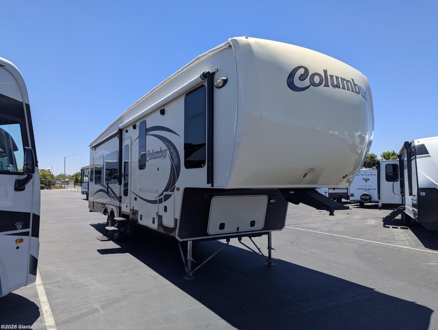Used 2013 Palomino Columbus 320RS available in Murrieta, California