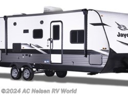 Used 2022 Jayco  JAYFLIGHT SLX available in Omaha, Nebraska