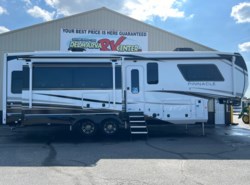 New 2025 Jayco Pinnacle 32RLTS available in Milford, Delaware