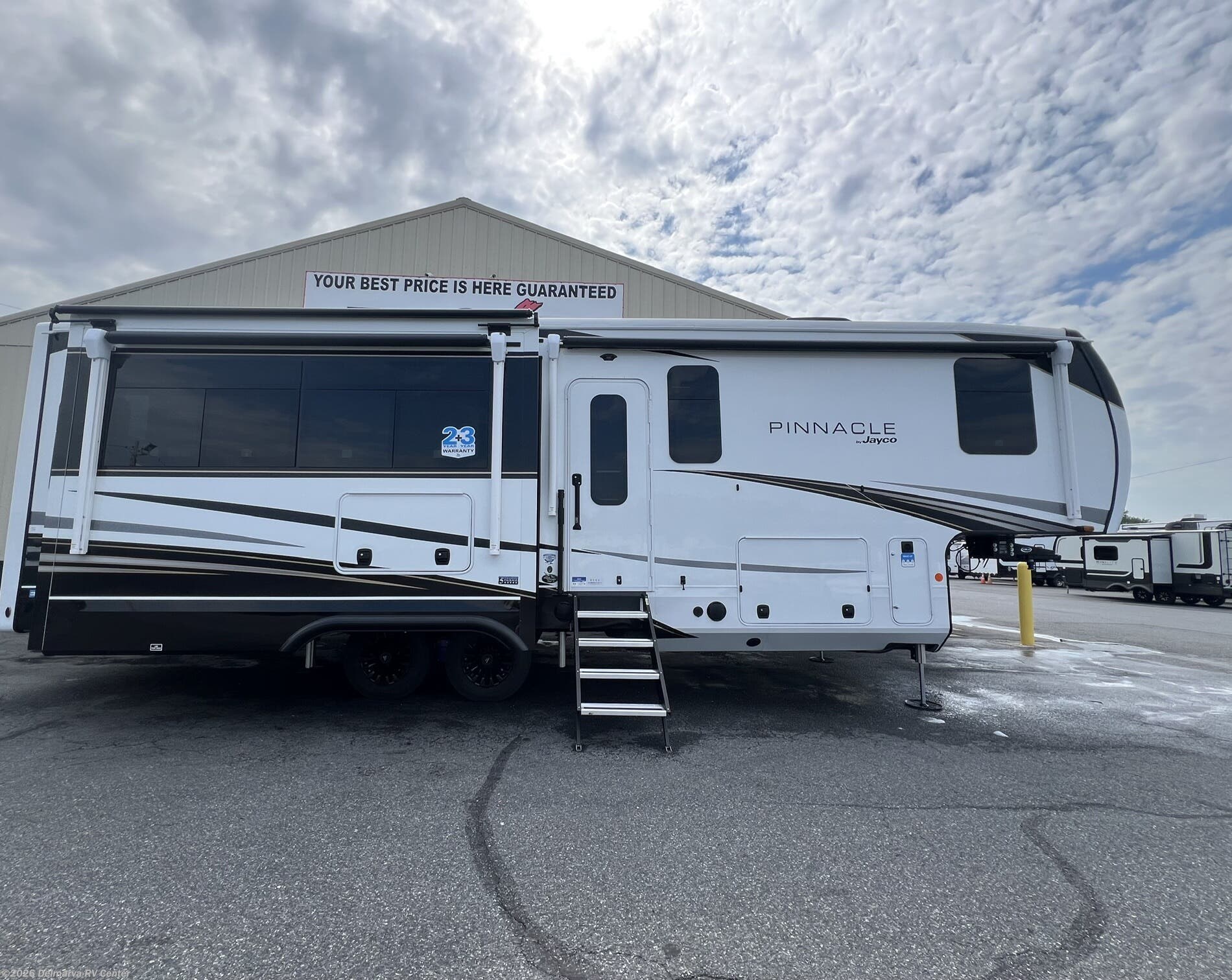 New 2027 Jayco Pinnacle 32RLTS available in Milford, Delaware