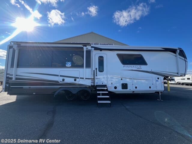 New 2026 Jayco Pinnacle 36FBTS available in Milford, Delaware