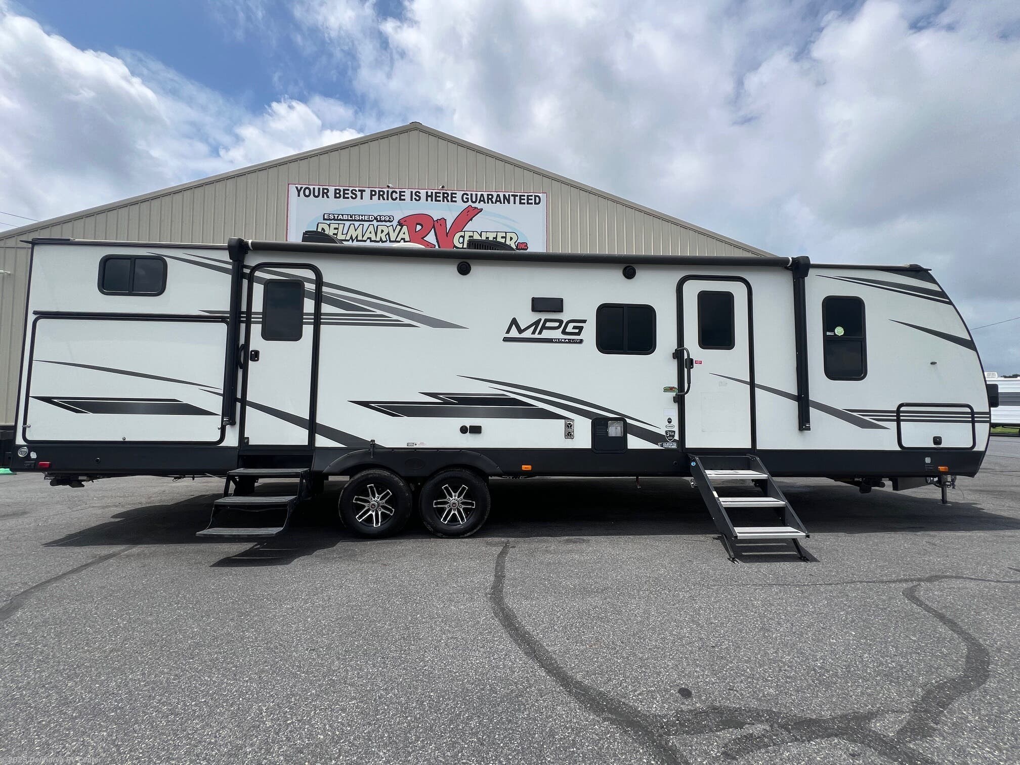 Used 2021 Cruiser RV MPG Ultra-Lite MPG 3100BH available in Milford, Delaware