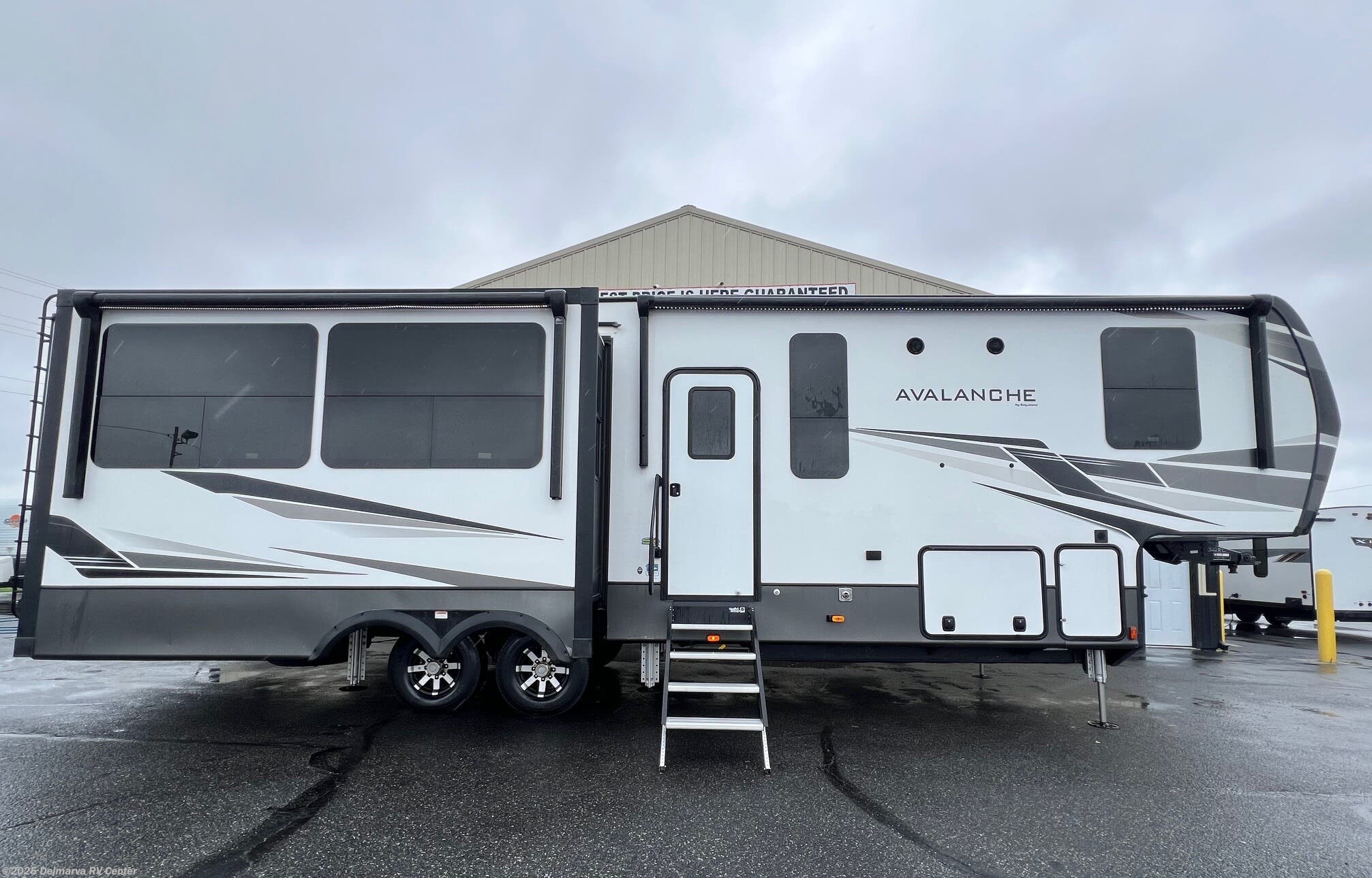 Used 2021 Keystone Avalanche 322RL available in Milford, Delaware