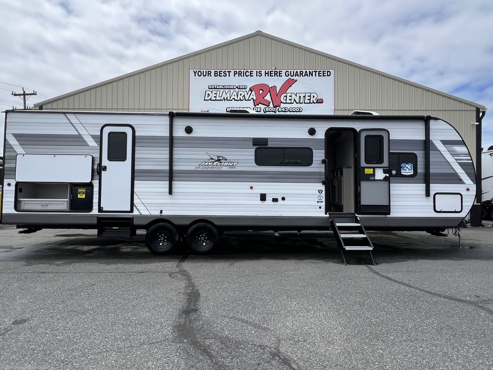 New 2027 Jayco Jay Flight 321BDS available in Milford, Delaware