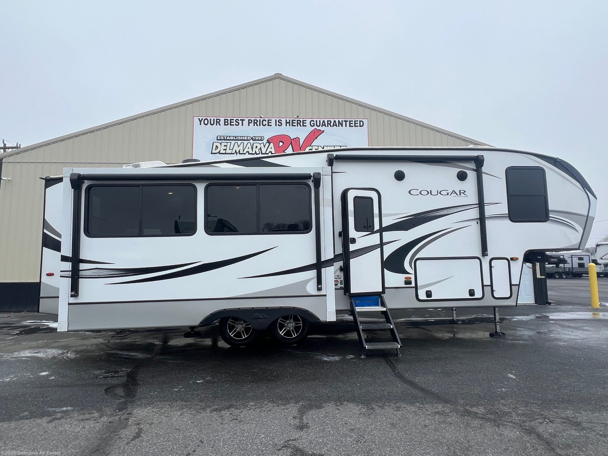 Used 2021 Keystone Cougar Half-Ton 29MBD available in Milford, Delaware