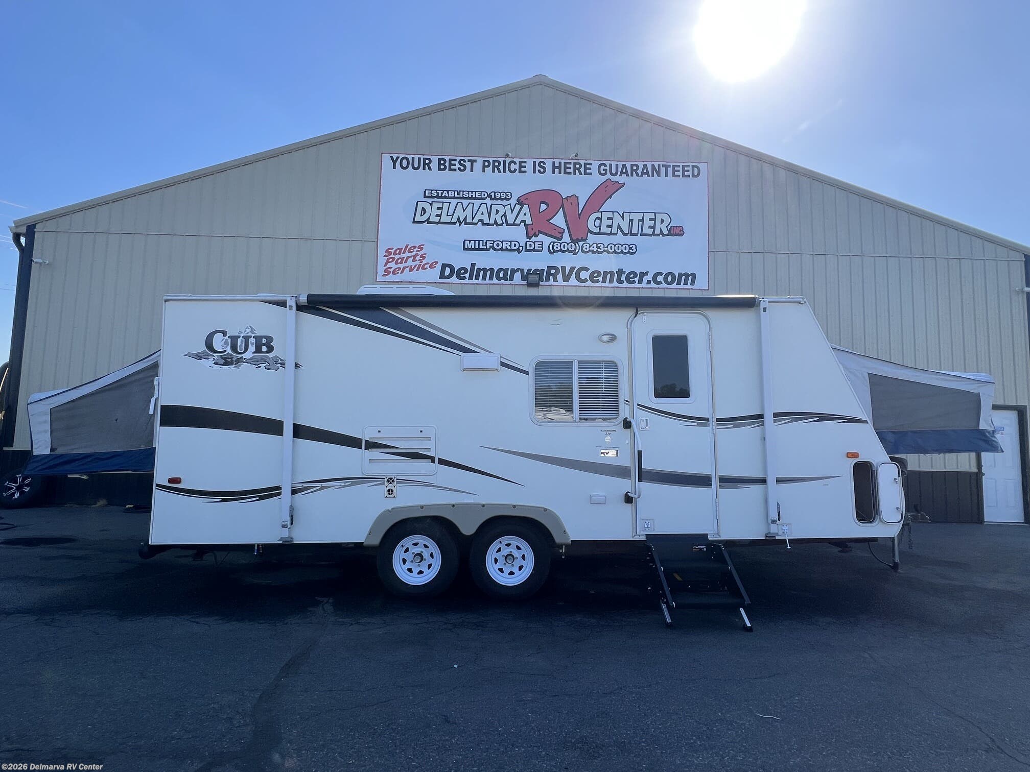 Used 2005 Dutchmen Aerolite 214 available in Milford, Delaware