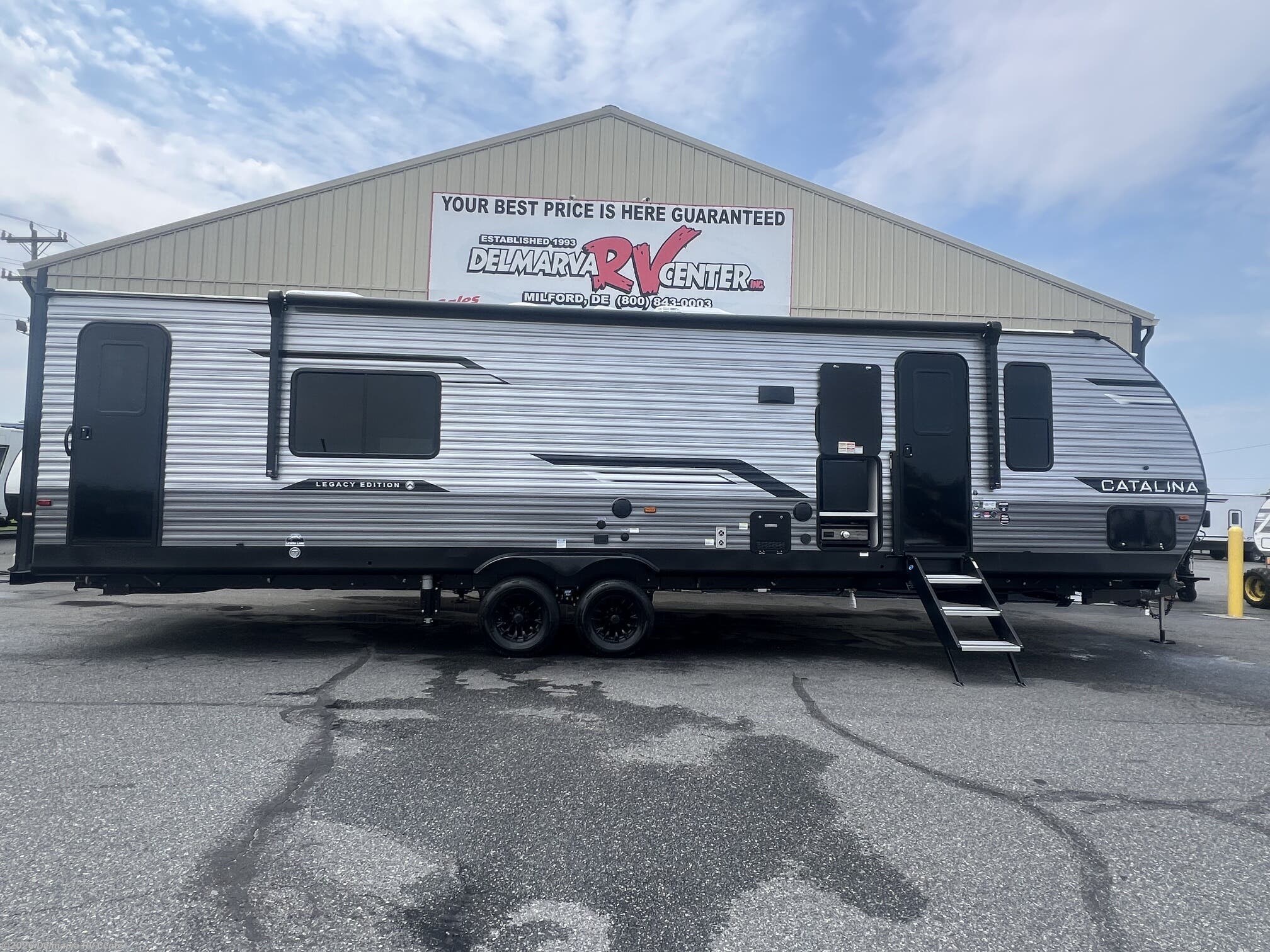 New 2027 Coachmen Catalina Legacy Edition 333DBDS available in Milford, Delaware
