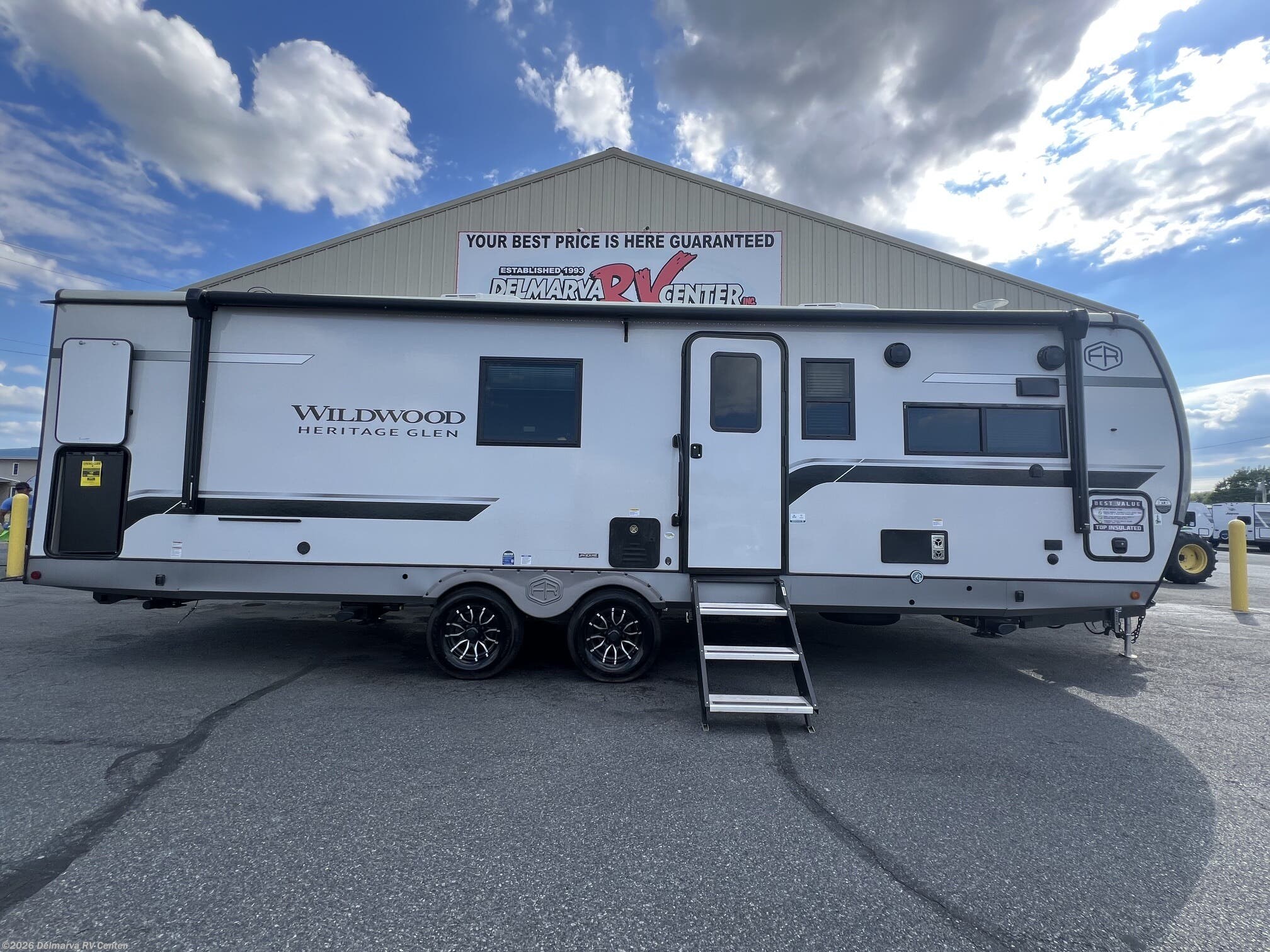 Used 2025 Forest River Wildwood Heritage Glen 261FKRB available in Milford, Delaware
