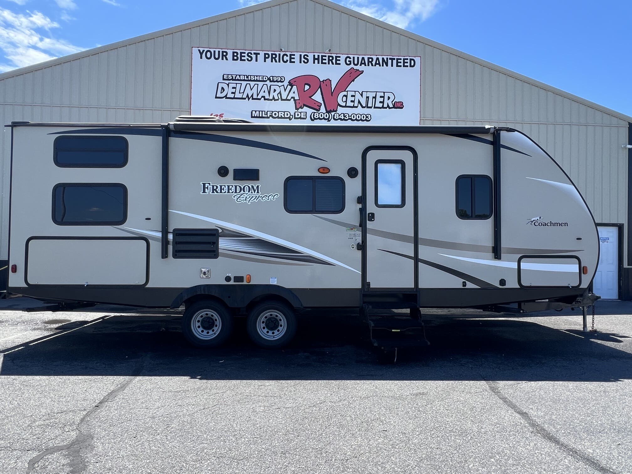 Used 2017 Coachmen Freedom Express 25SE available in Milford, Delaware