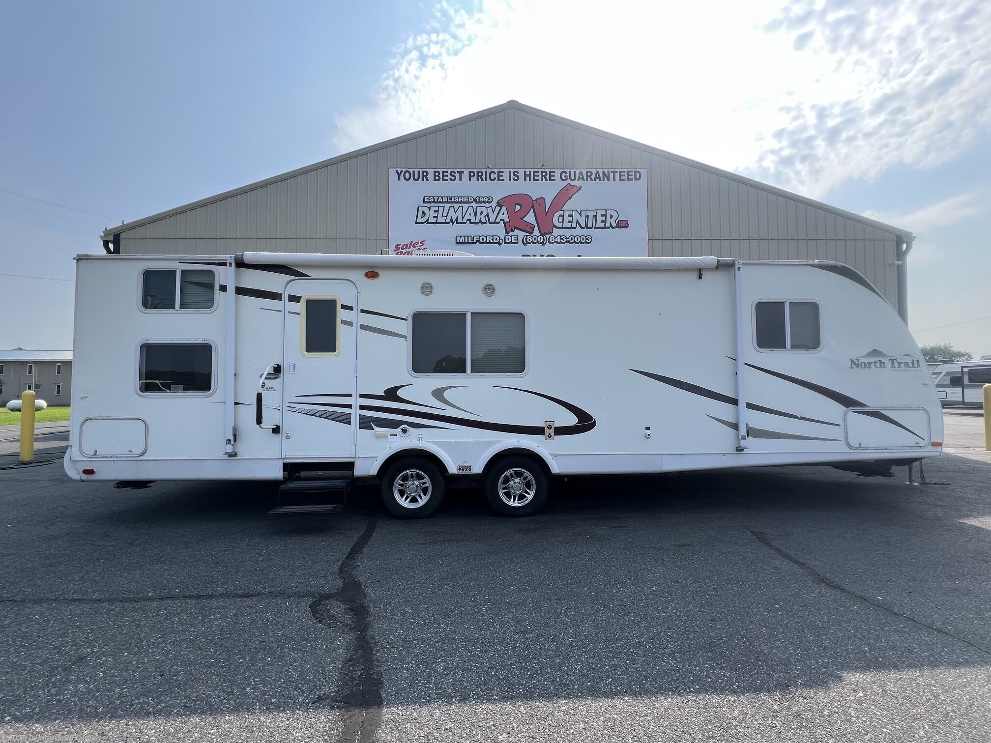Used 2009 Heartland North Trail 31QBS available in Milford, Delaware