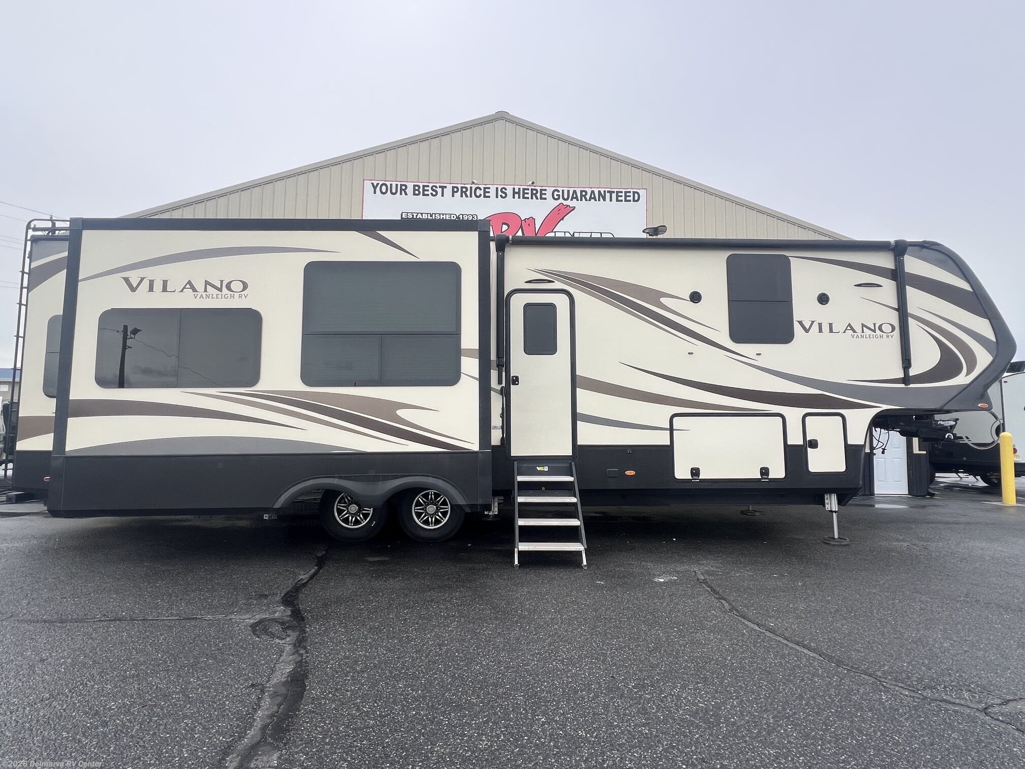 Used 2018 Vanleigh Vilano 365RL available in Milford, Delaware